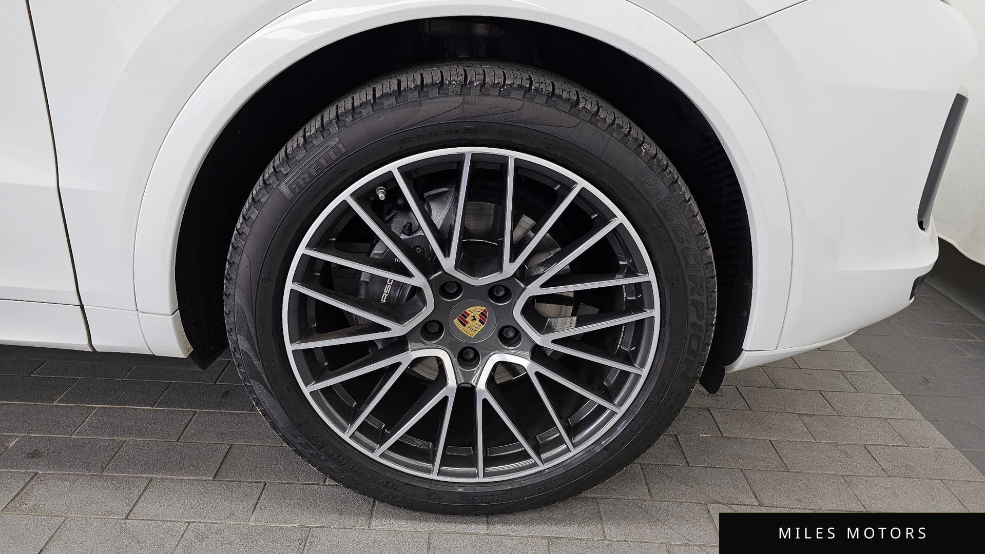 Porsche Cayenne 2019 — миниатюра 5