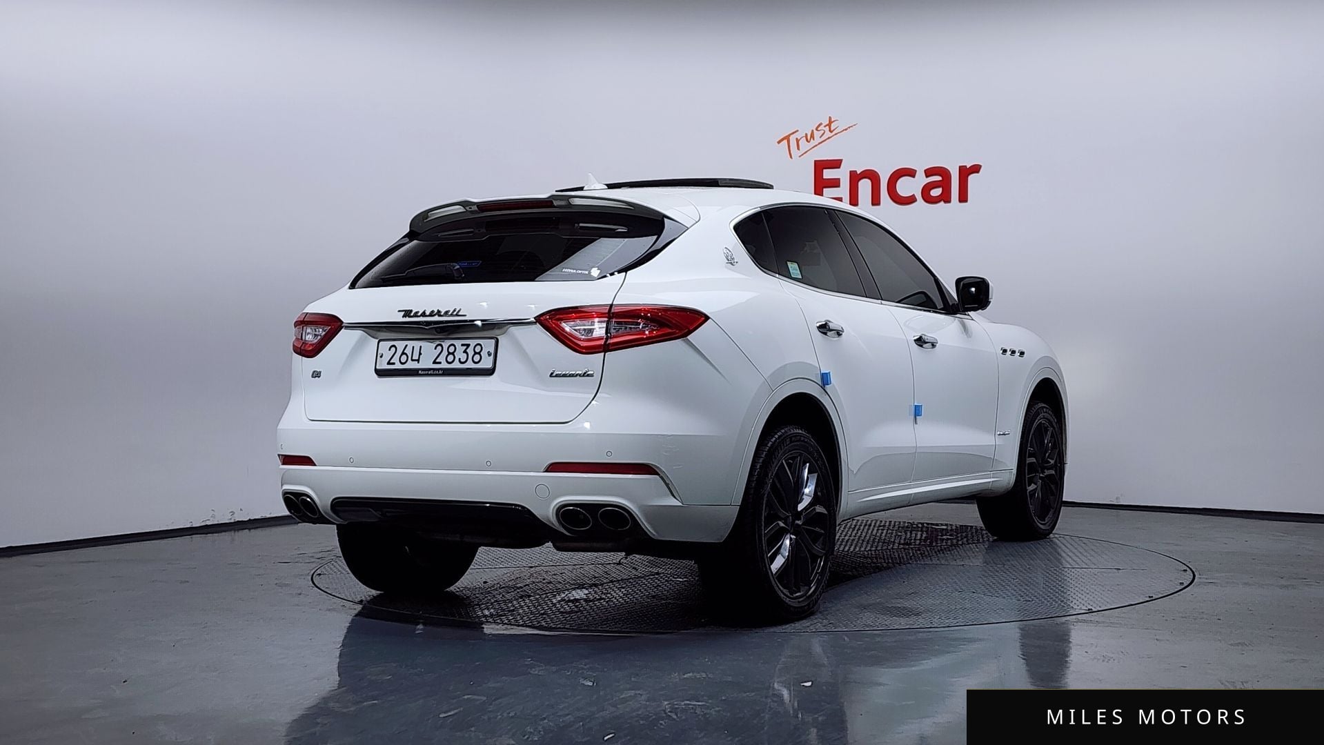 Maserati Levante 2018 — миниатюра 2