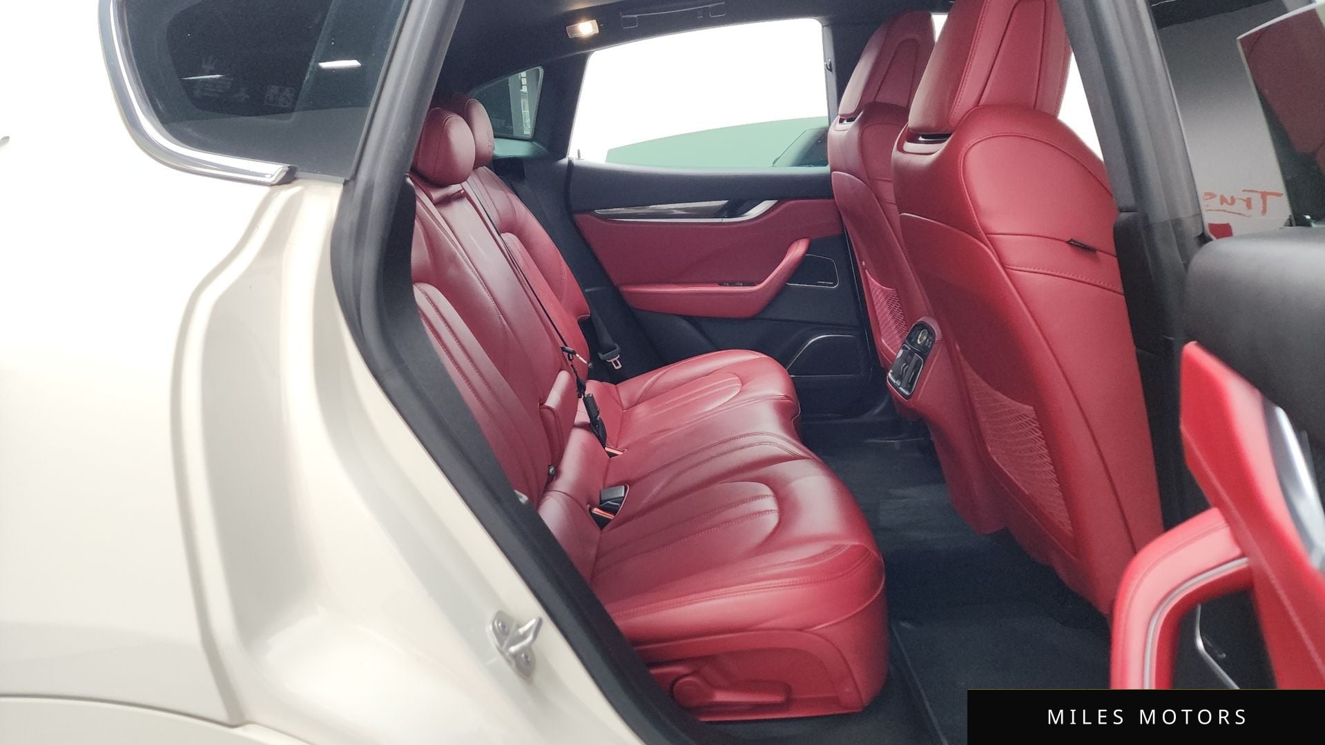 Maserati Levante 2018 — миниатюра 12