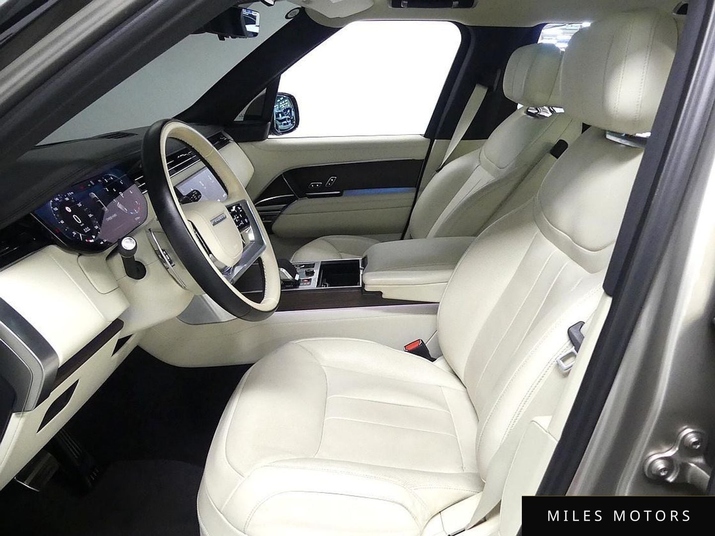Land Rover Range Rover 2023 — миниатюра 9