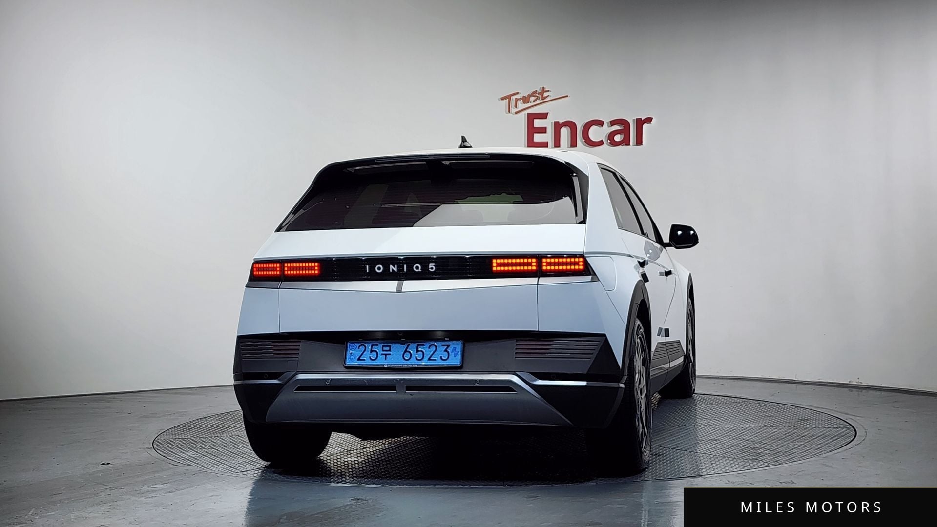 Hyundai Ioniq5 2022 — миниатюра 3