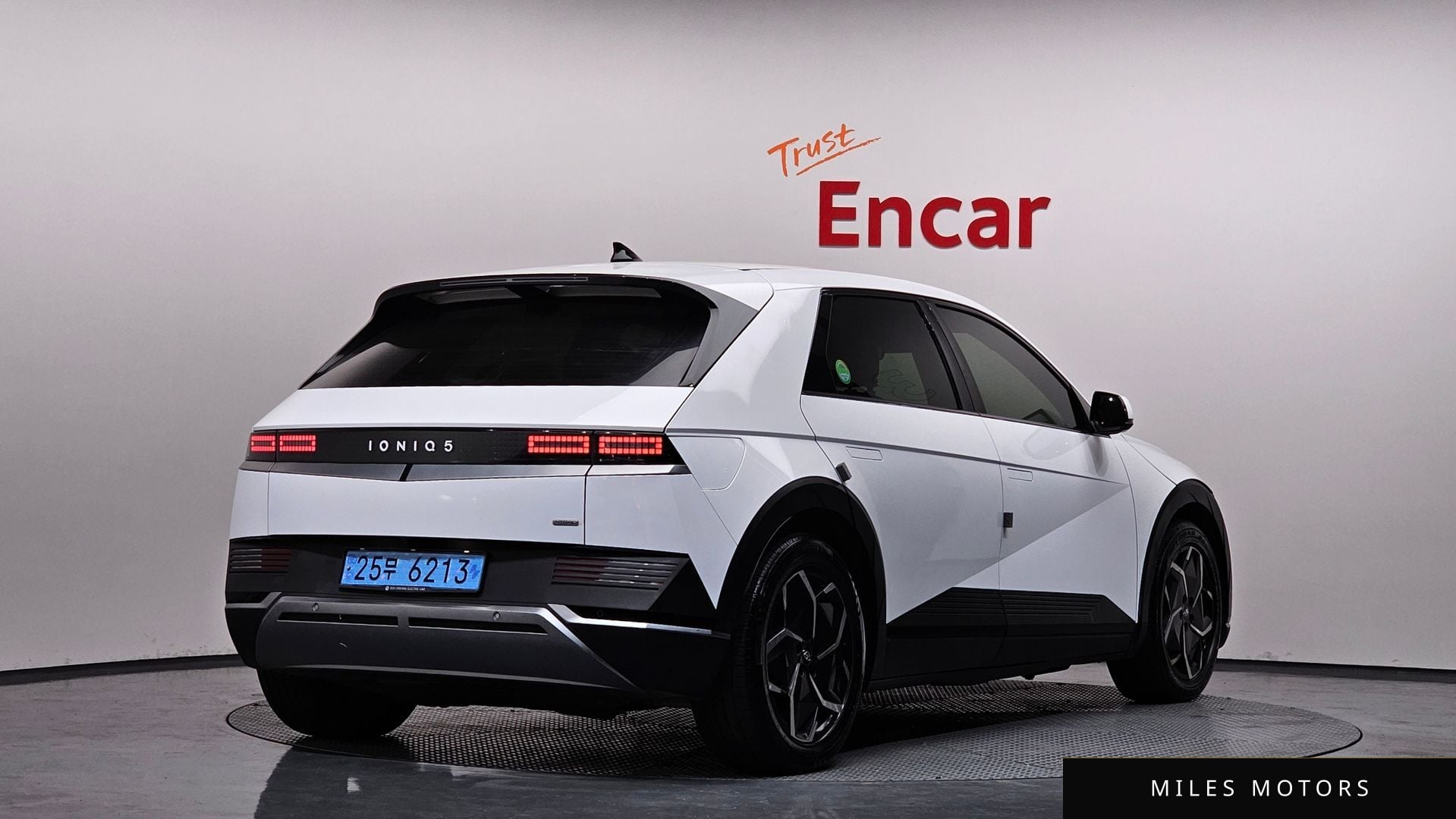 Hyundai Ioniq5 2022 — фото 1 из 12