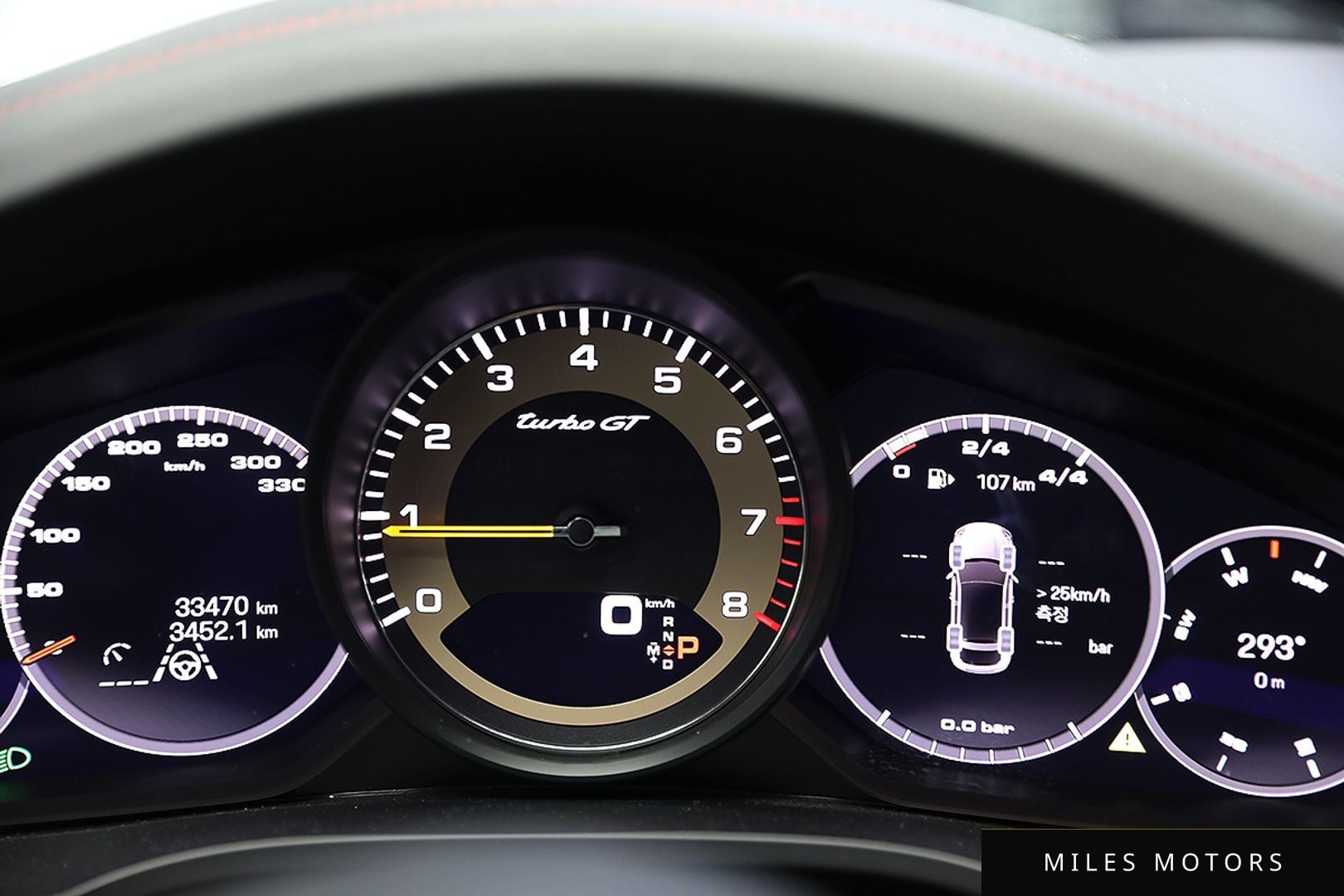 Porsche Cayenne 2023 — миниатюра 10