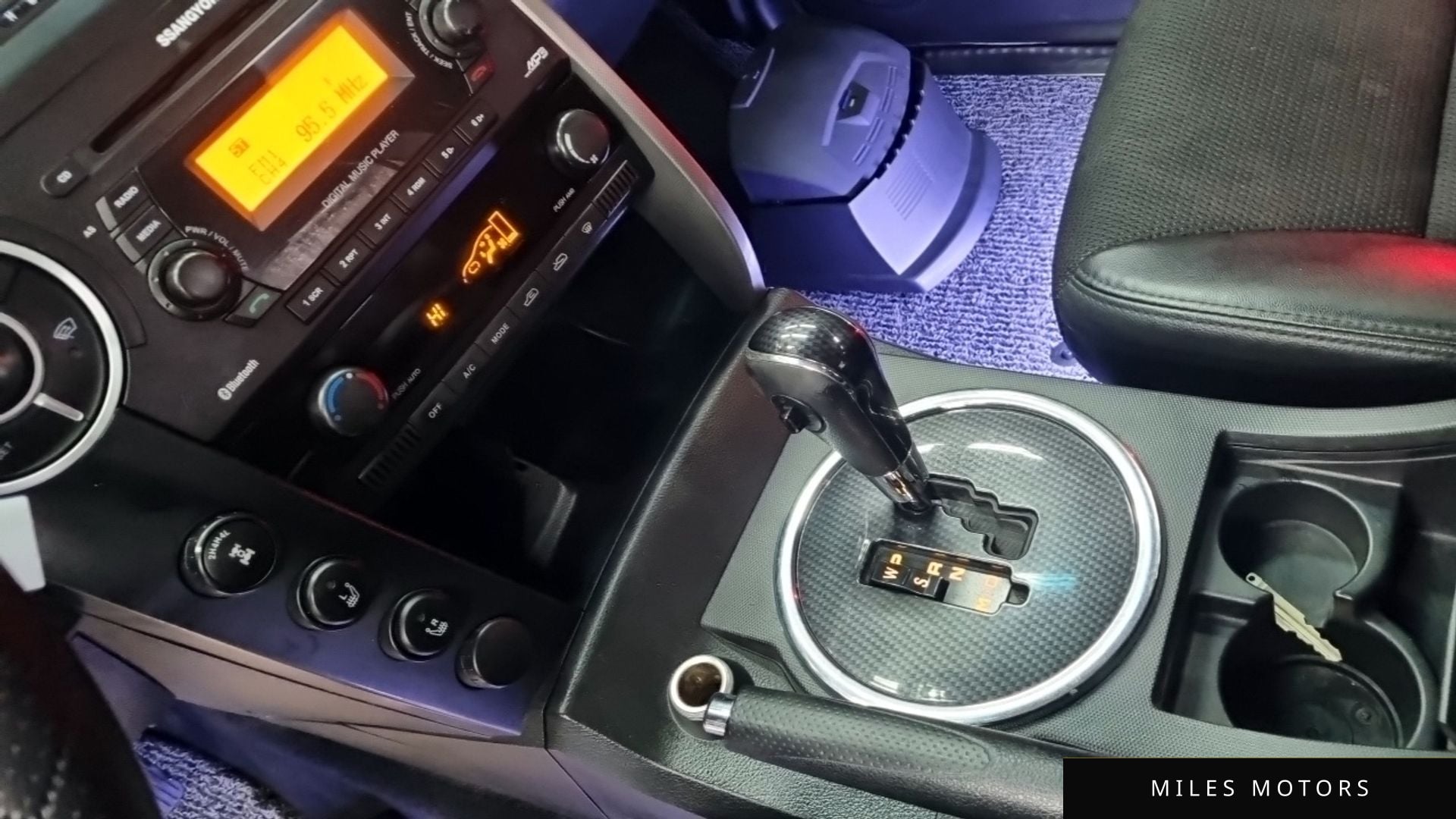 KG Mobility KORANDO 2013 — миниатюра 9