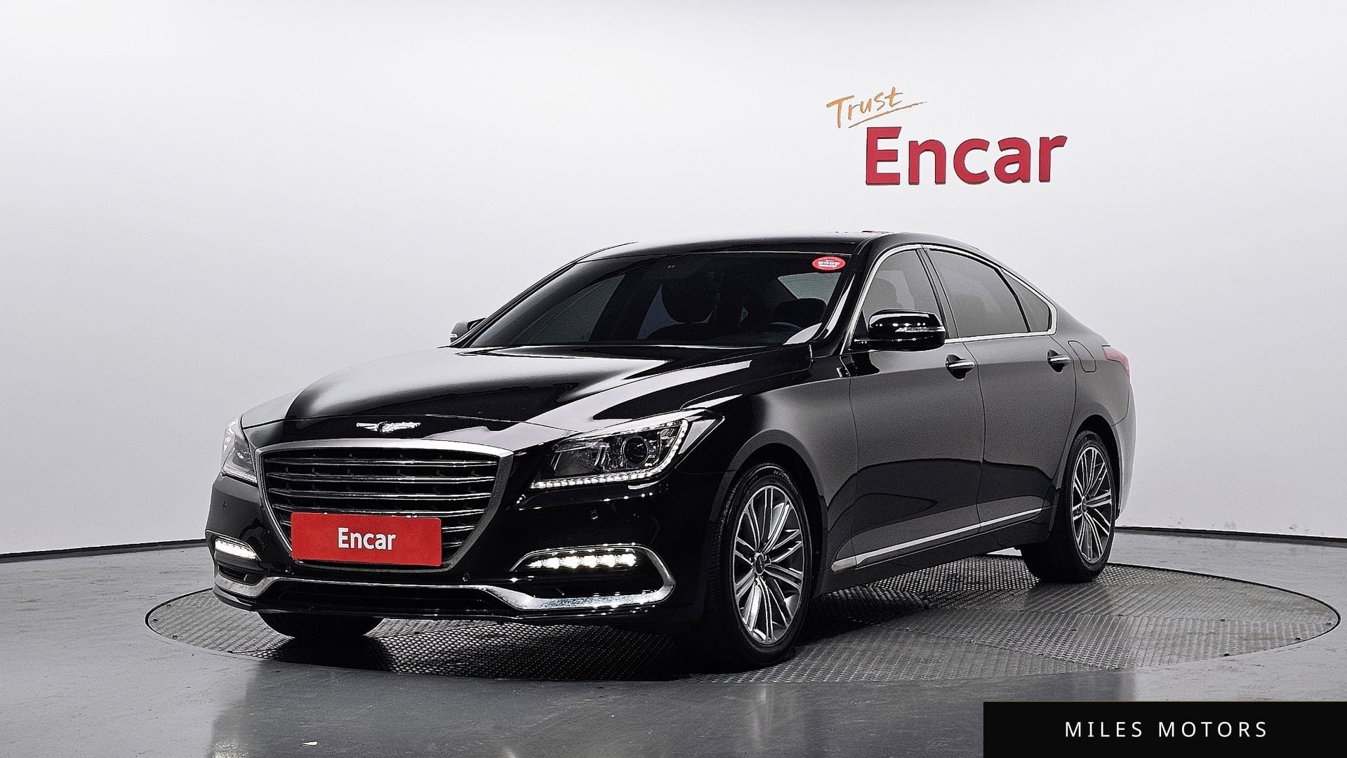 Genesis G80 2018 — фото 1 из 12