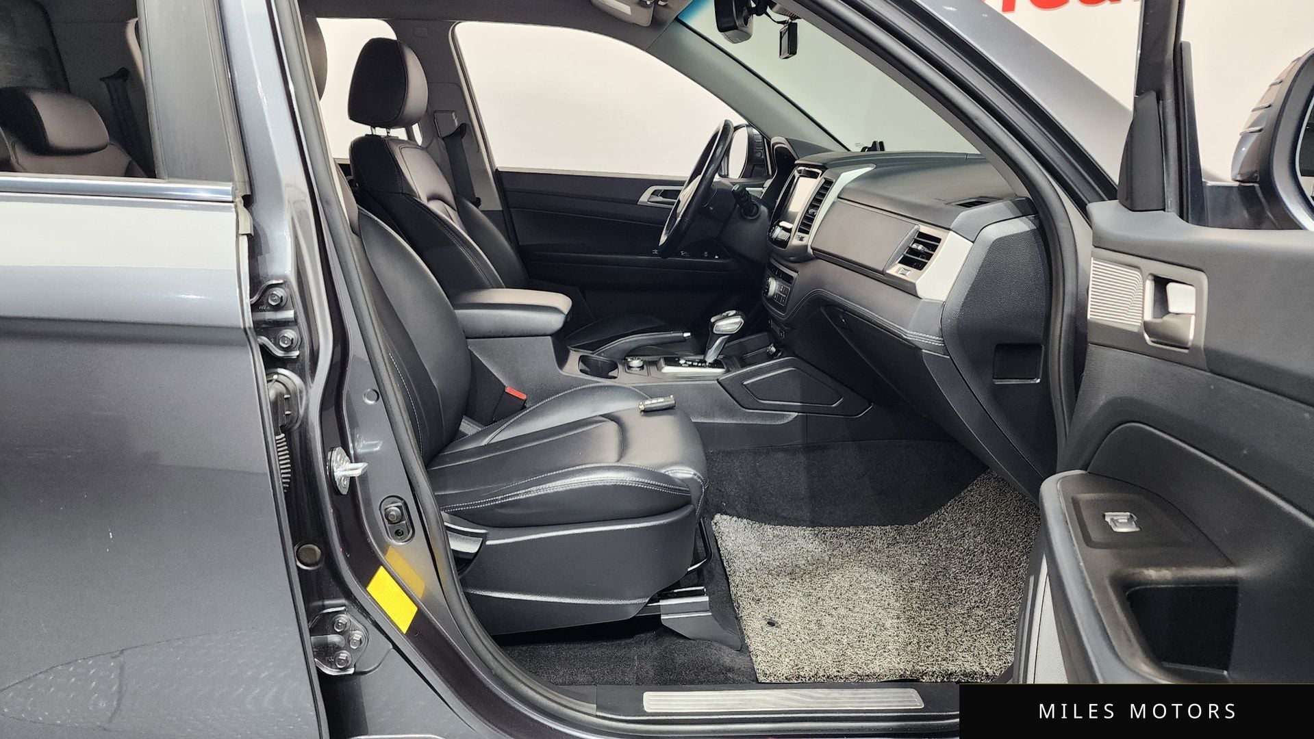 KG Mobility Rexton 2019 — миниатюра 11