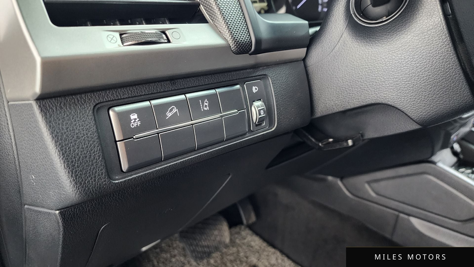 KG Mobility Rexton 2019 — миниатюра 14