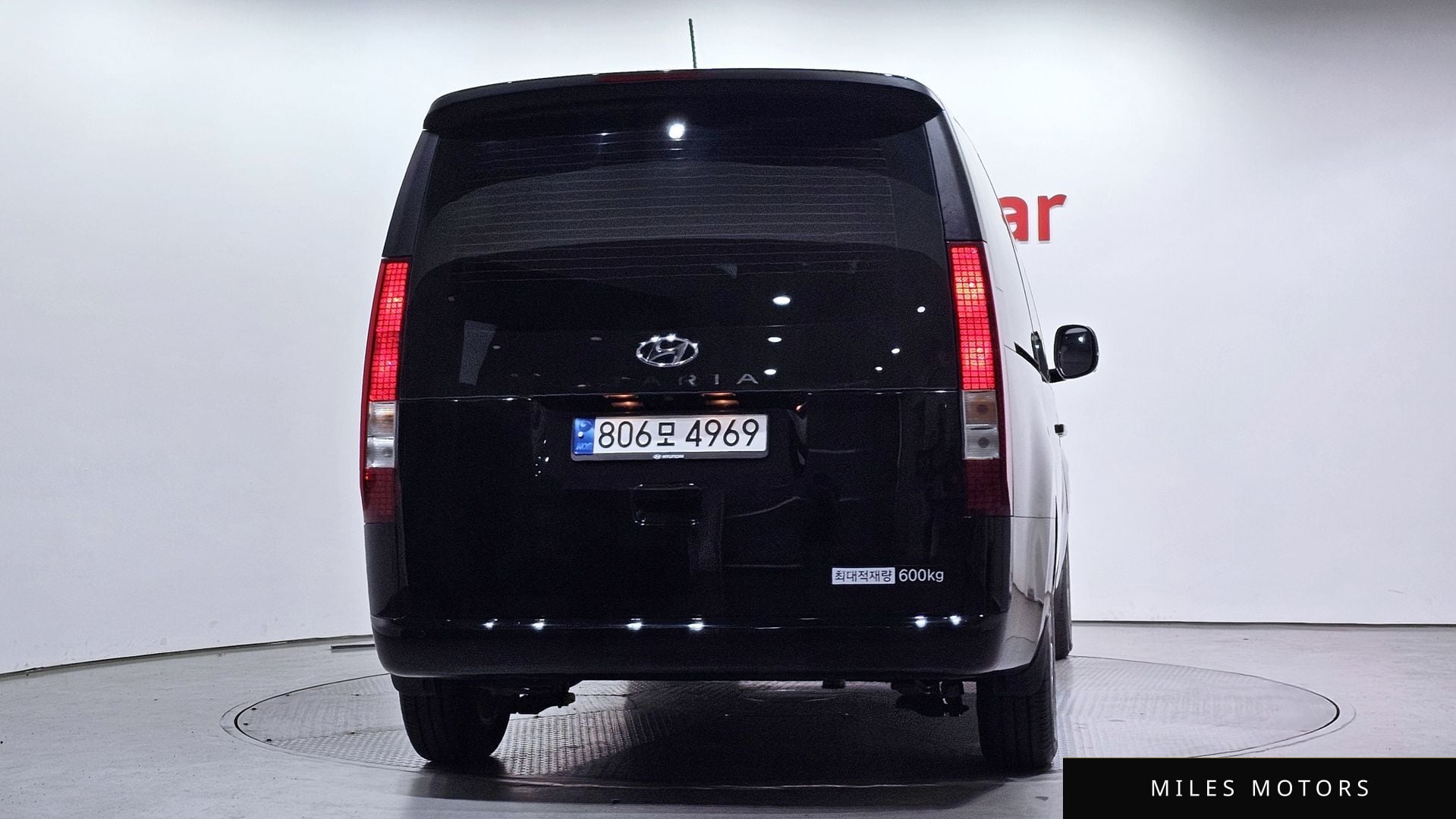 Hyundai Staria 2023 — миниатюра 4