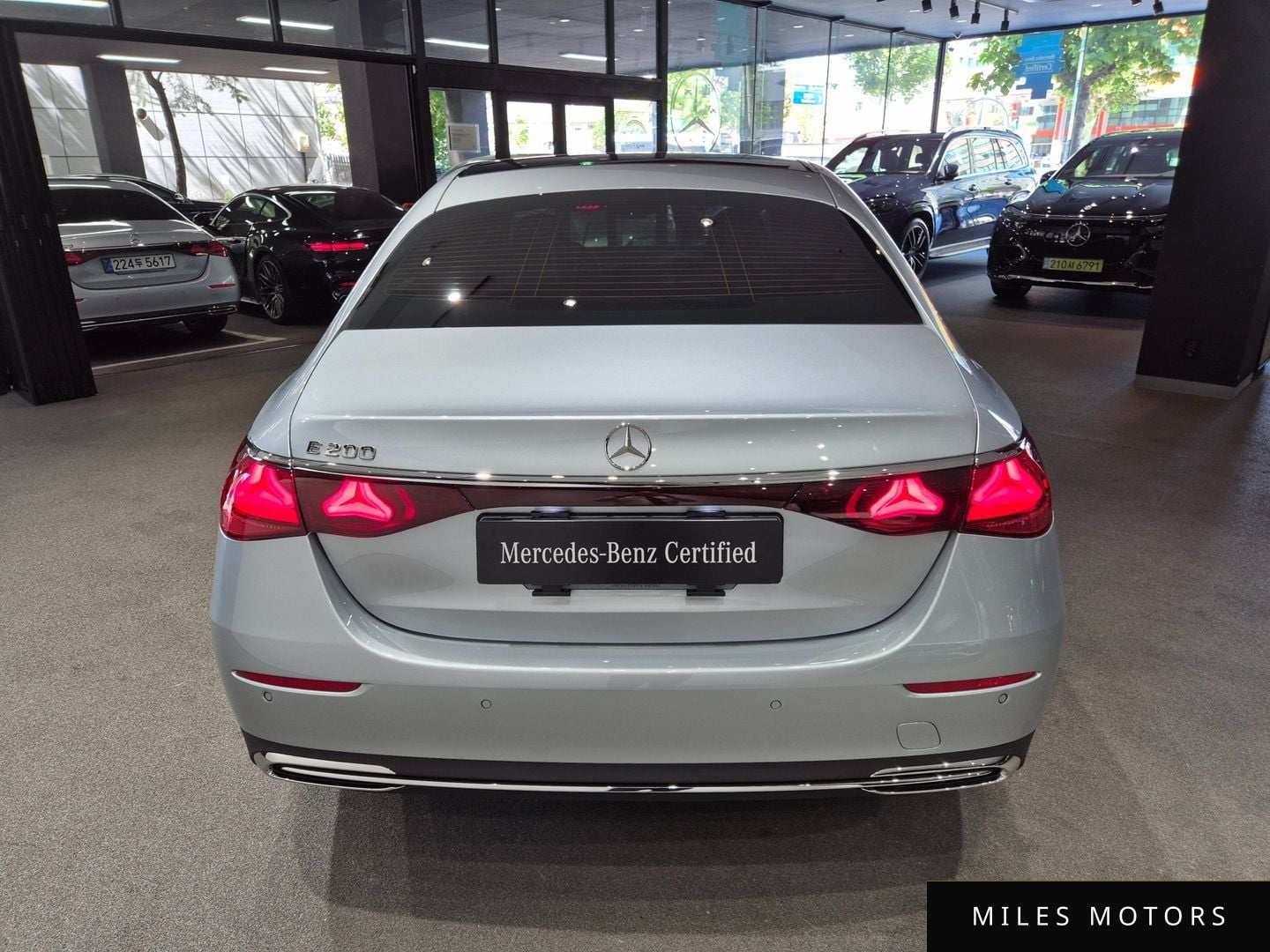 Mercedes-Benz E-Class W214 2025 — миниатюра 4