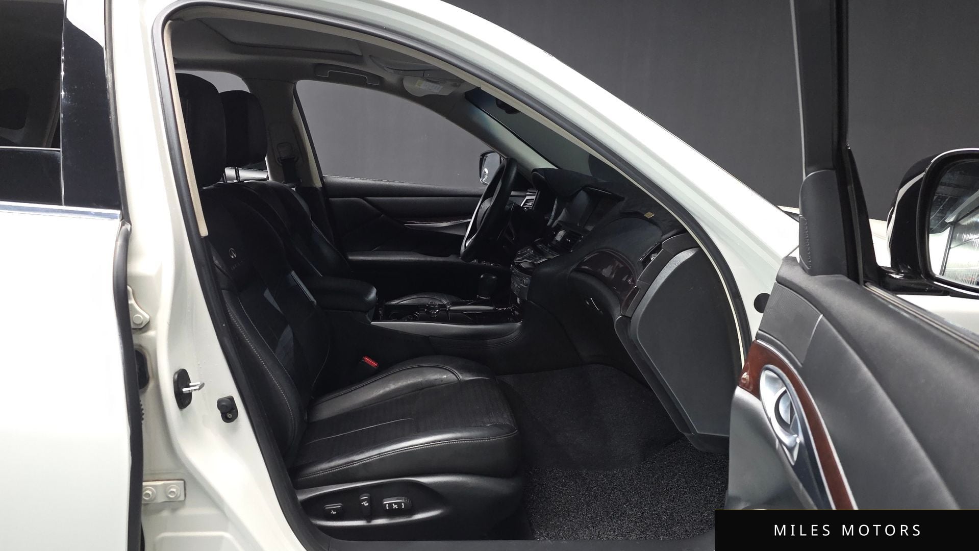 Infiniti M56 2011 — миниатюра 11