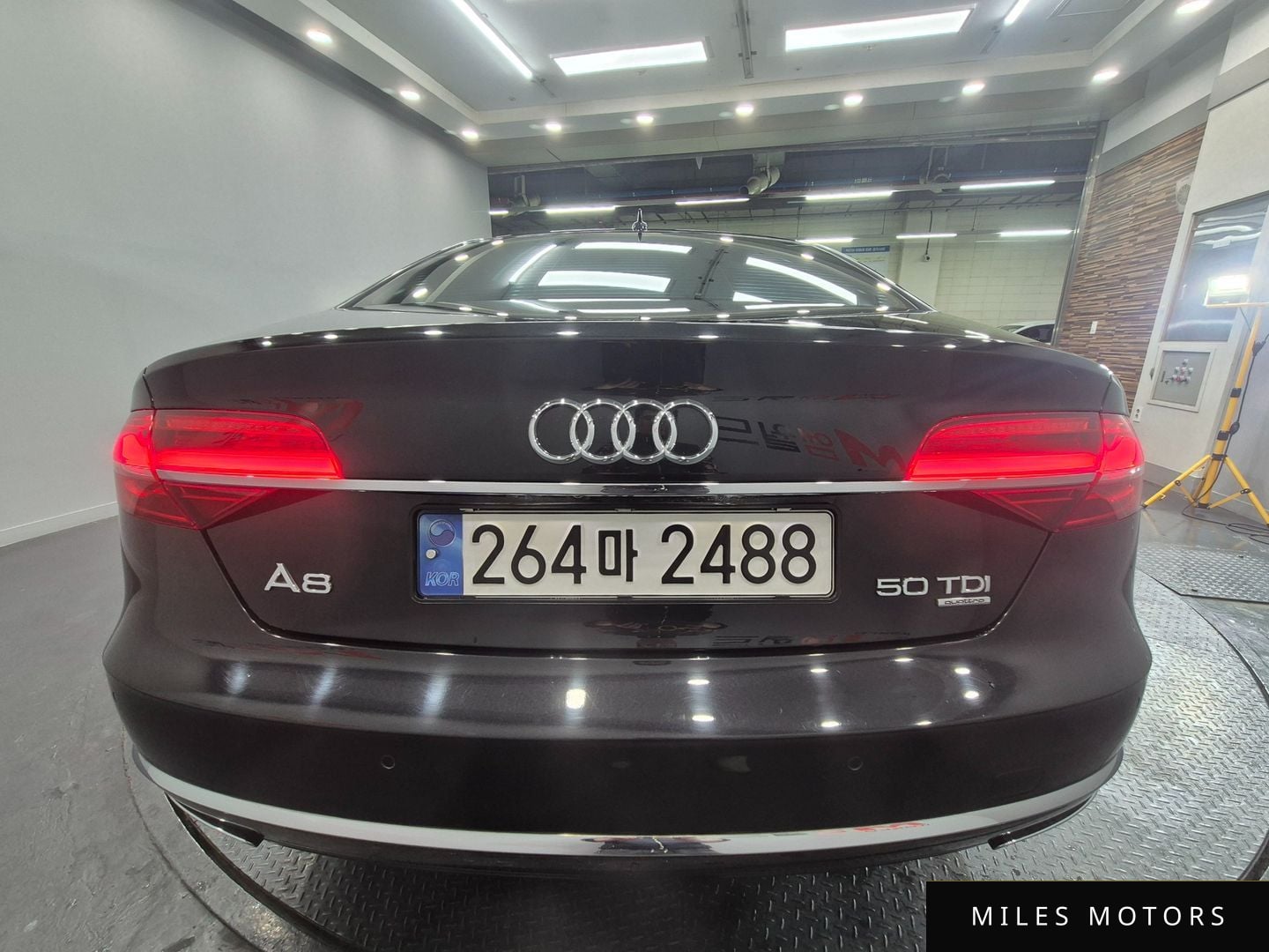 Audi A8 2015 — миниатюра 3