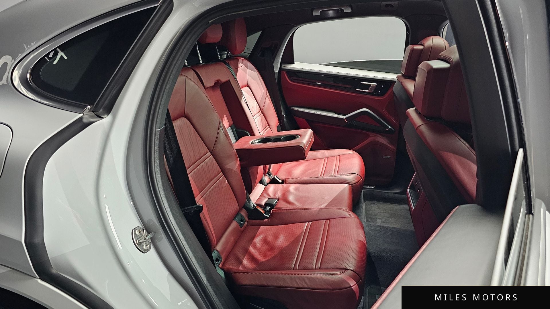 Porsche 카이엔 (PO536) 2020 — миниатюра 12