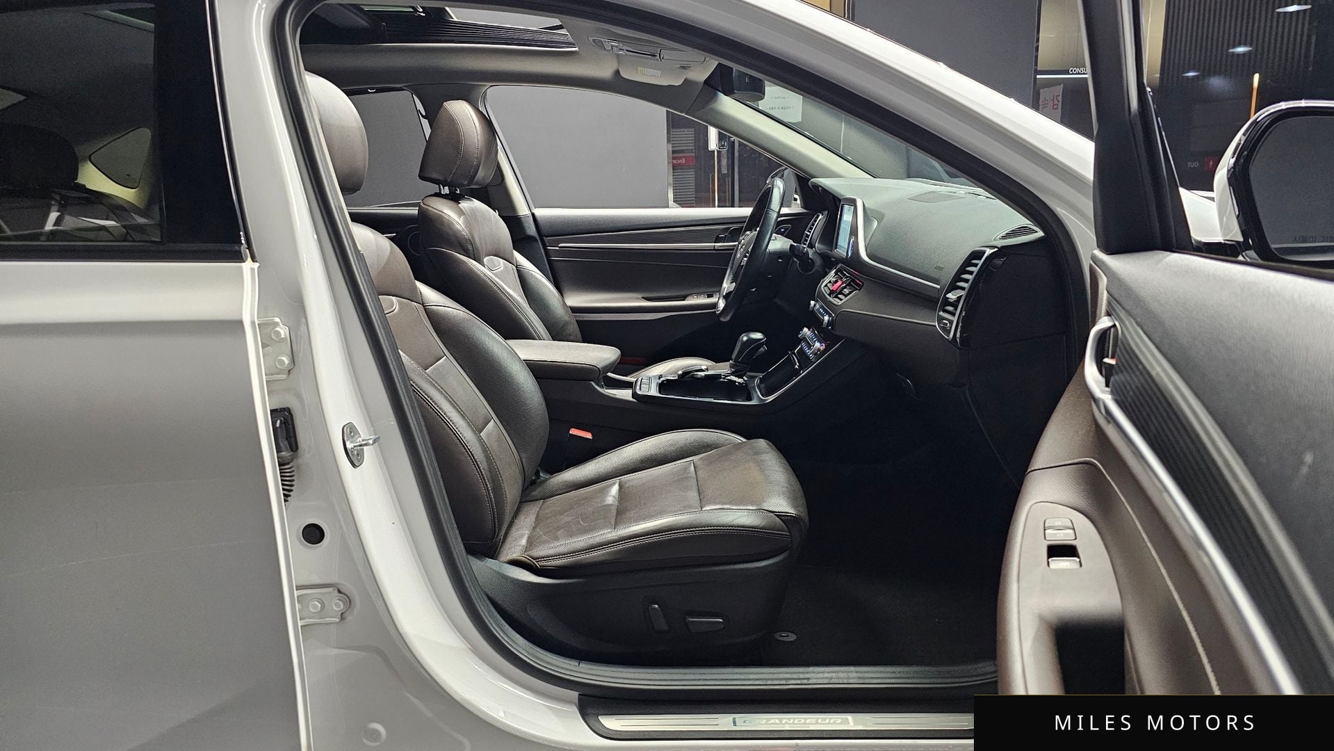 Hyundai Grandeur 2019 — миниатюра 10