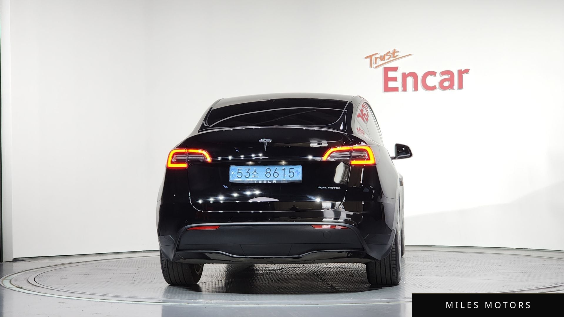 Tesla Model Y 2022 — миниатюра 4