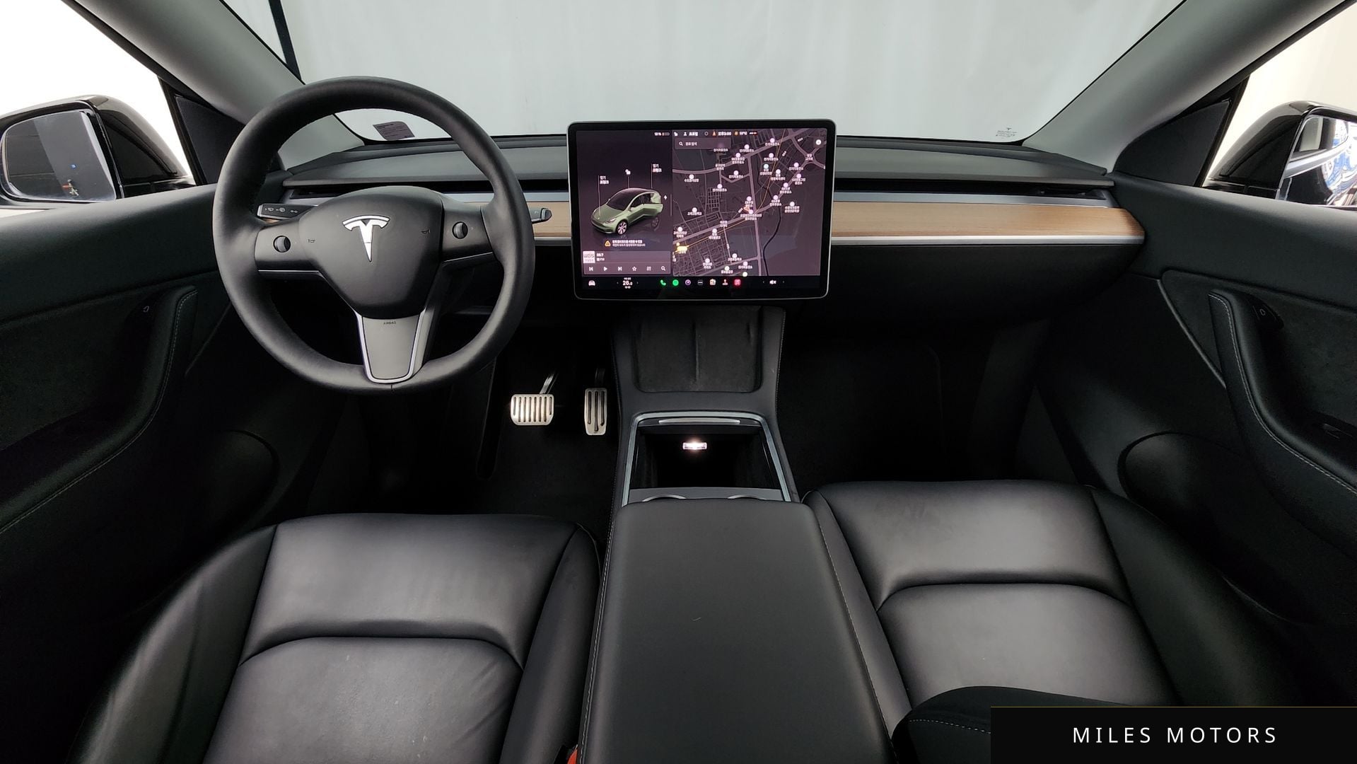 Tesla Model Y 2022 — миниатюра 7