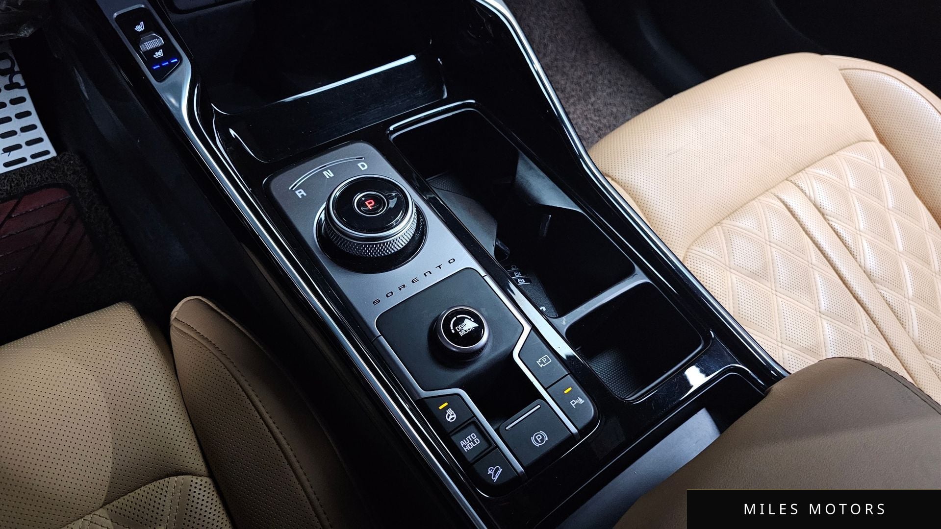 Kia Sorento 2023 — миниатюра 9