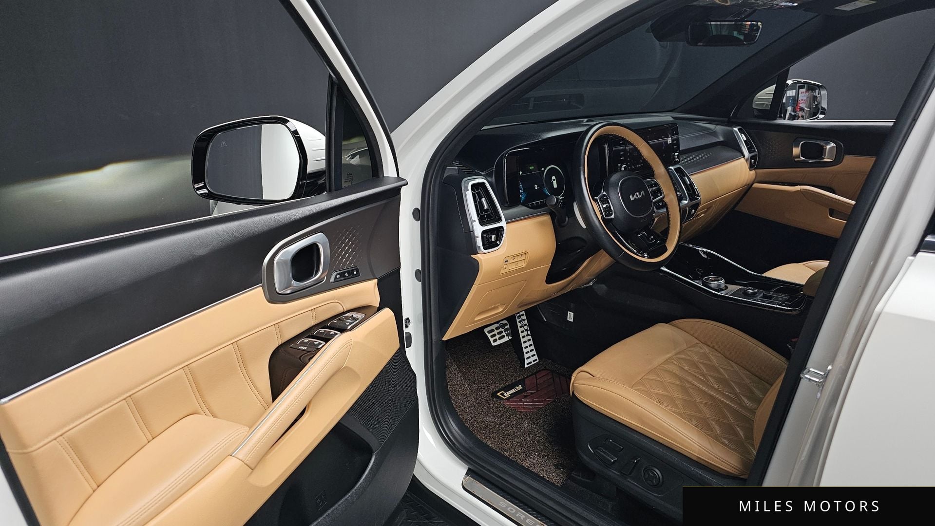 Kia Sorento 2023 — миниатюра 11