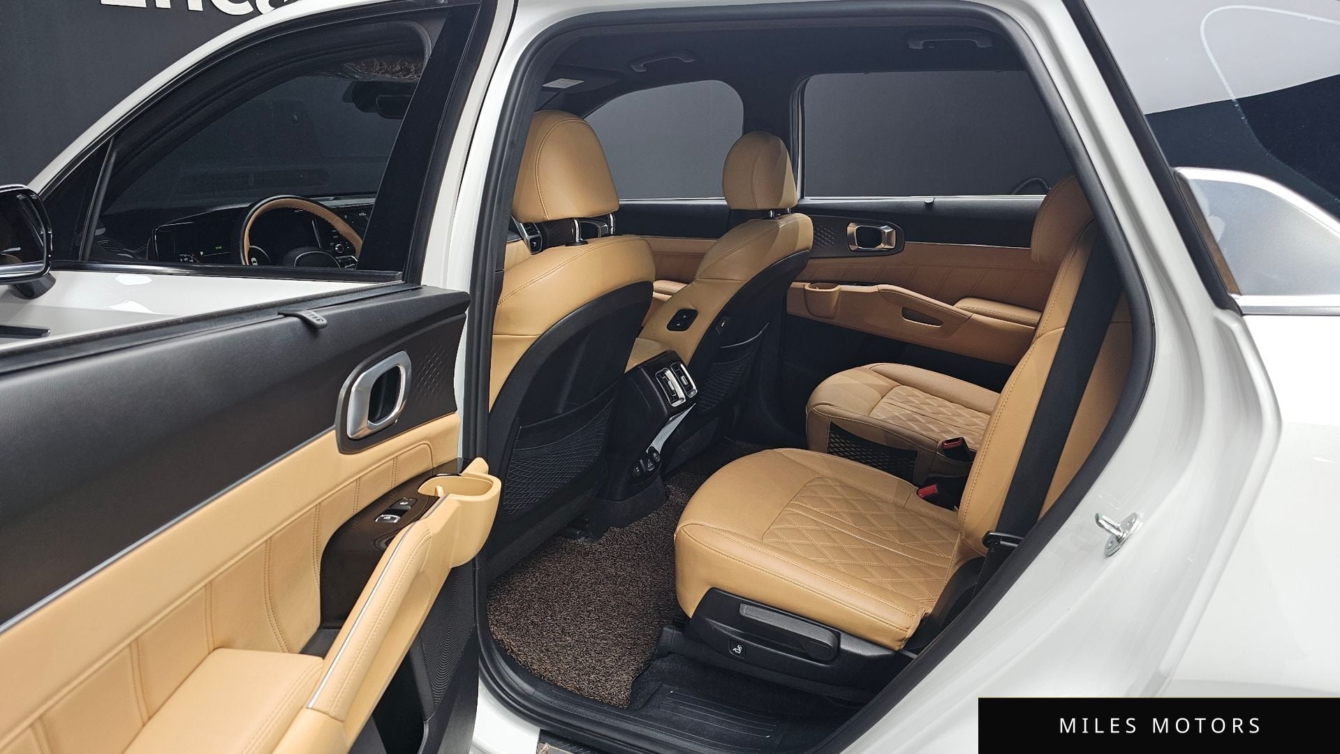 Kia Sorento 2023 — миниатюра 12