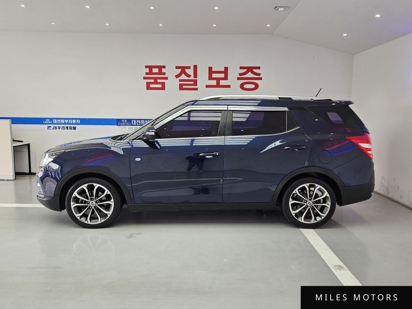 KG Mobility 티볼리 에어 2016 — миниатюра 3