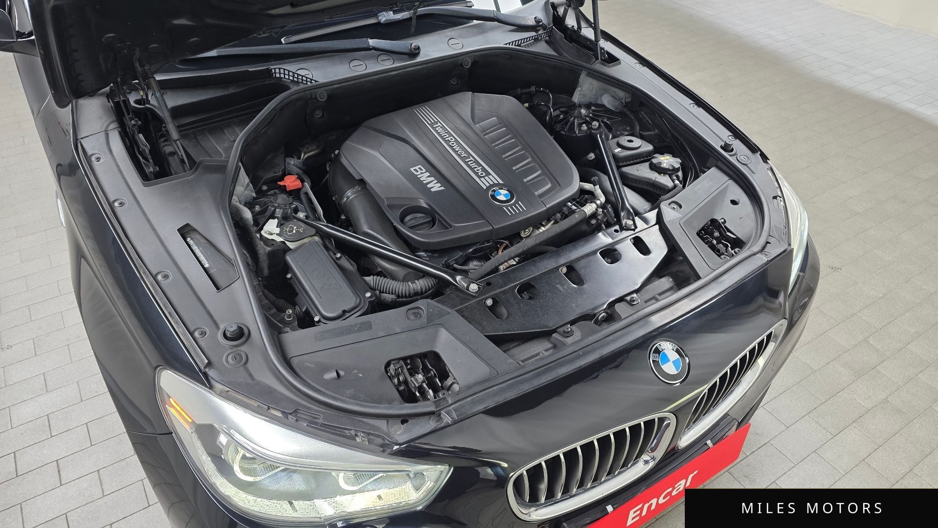 BMW 5 Series GT (F07) 2016 — миниатюра 6