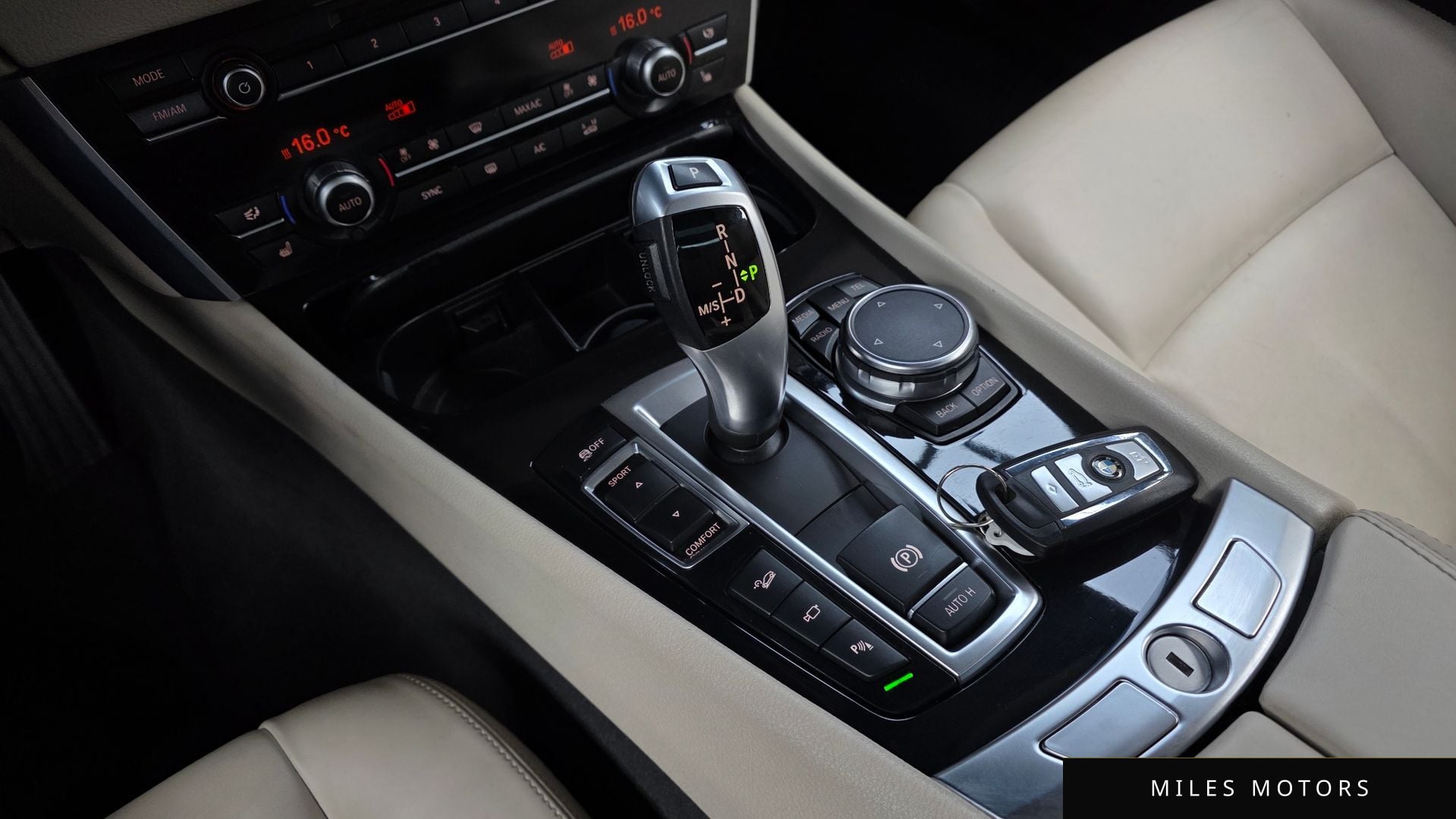 BMW 5 Series GT (F07) 2016 — миниатюра 9