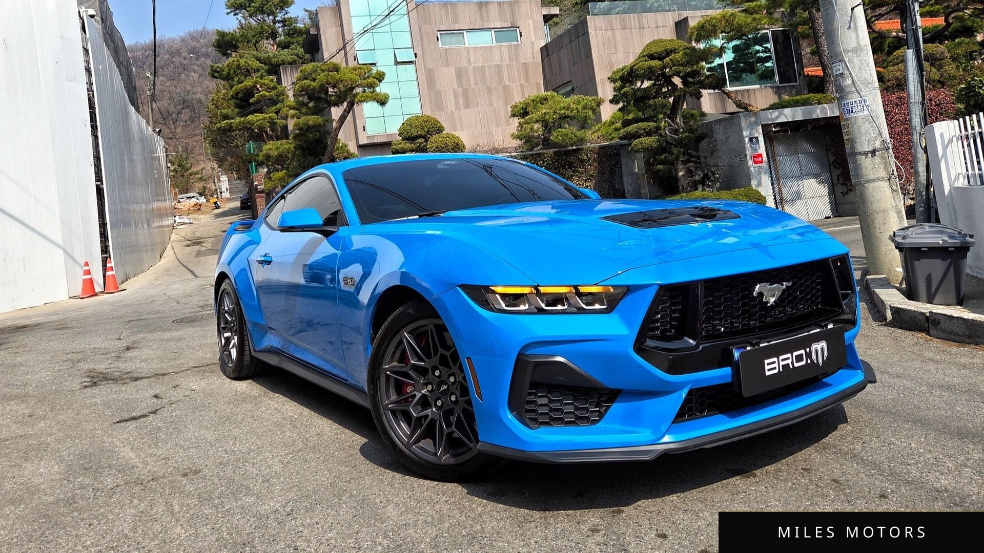 Ford Mustang 2025 — миниатюра 2