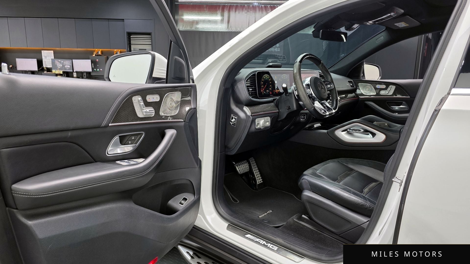 Mercedes-Benz GLE-Class W167 2021 — миниатюра 11