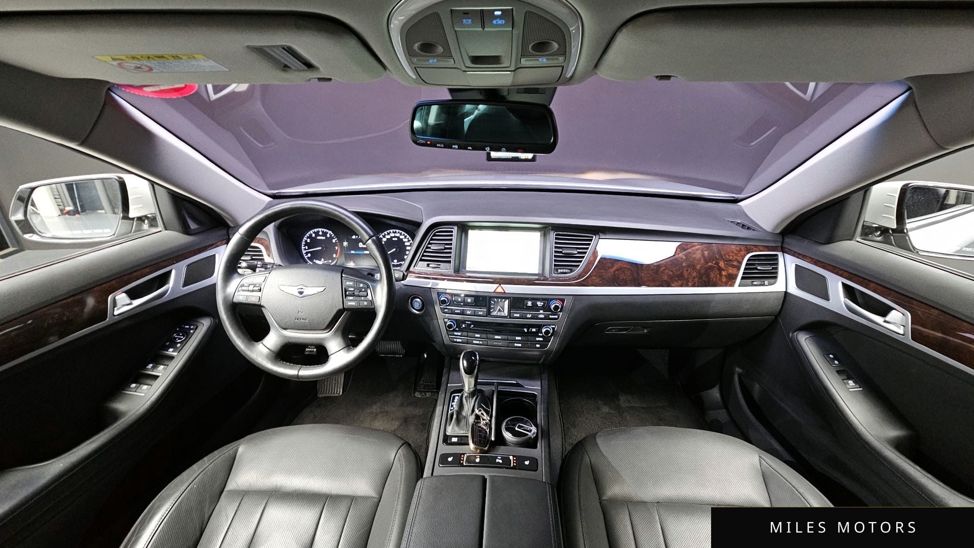 Hyundai Genesis 2014 — миниатюра 7