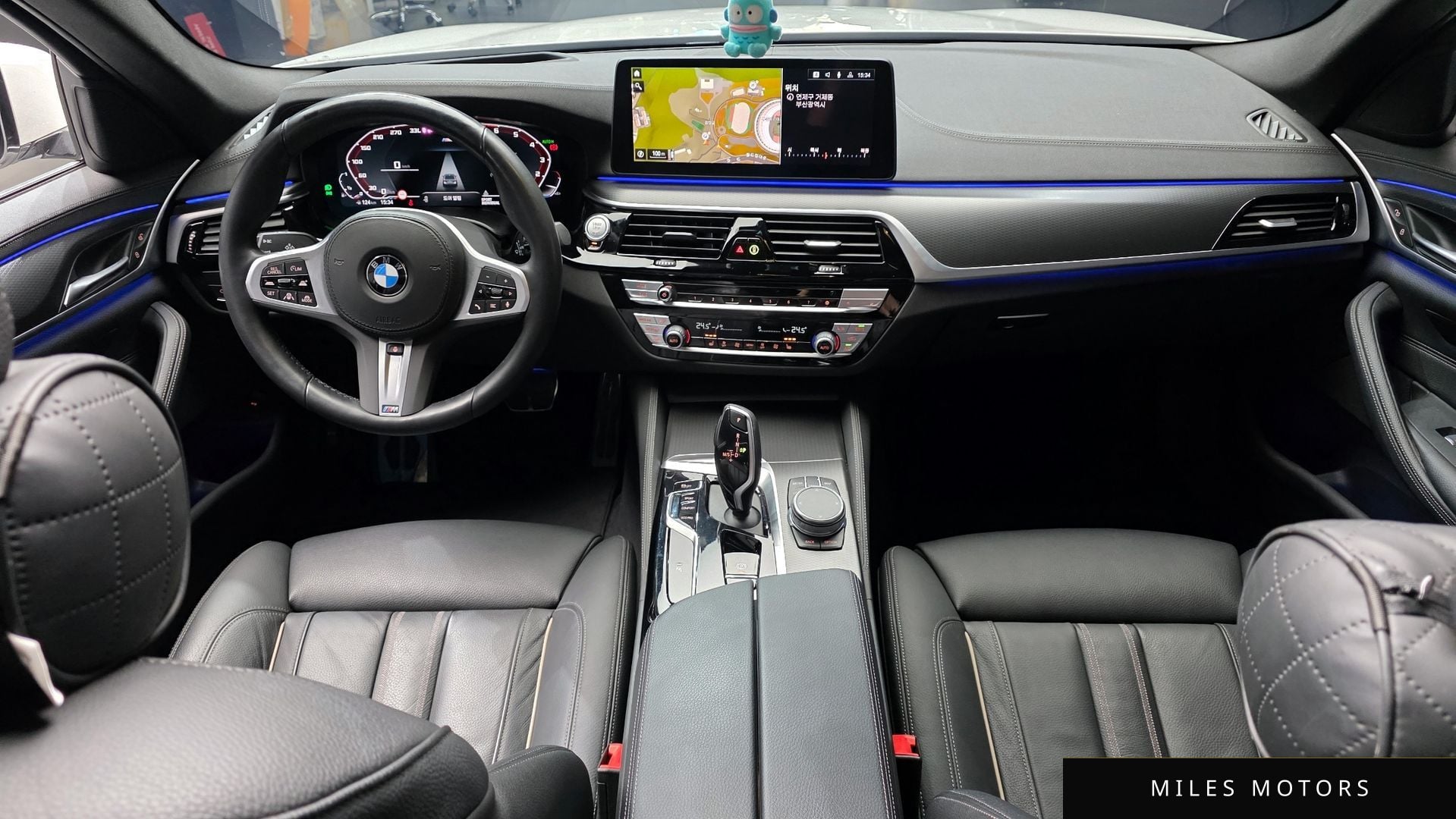 BMW 5 Series (G30) 2023 — миниатюра 7