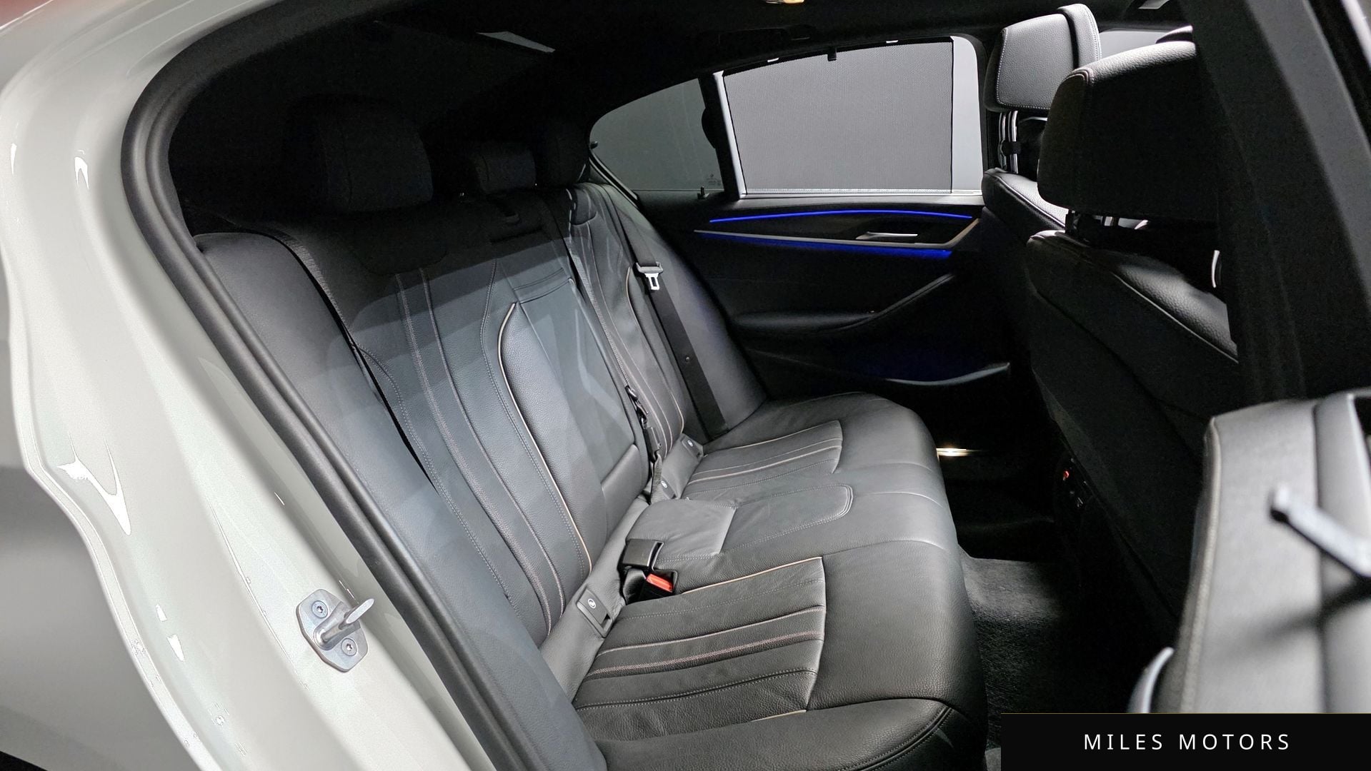 BMW 5 Series (G30) 2023 — миниатюра 12