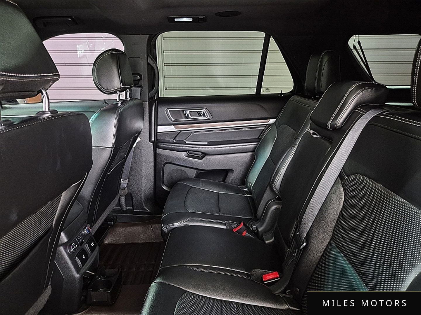 Ford Explorer 2016 — миниатюра 10
