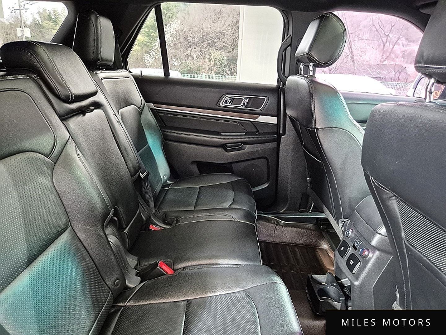 Ford Explorer 2016 — миниатюра 11