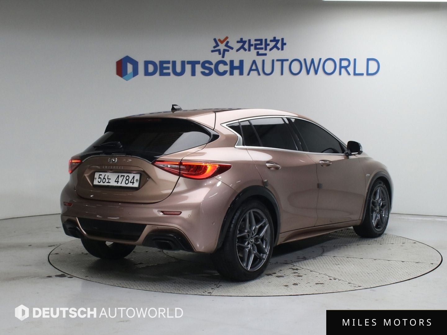 Infiniti Q30 2017 — миниатюра 2