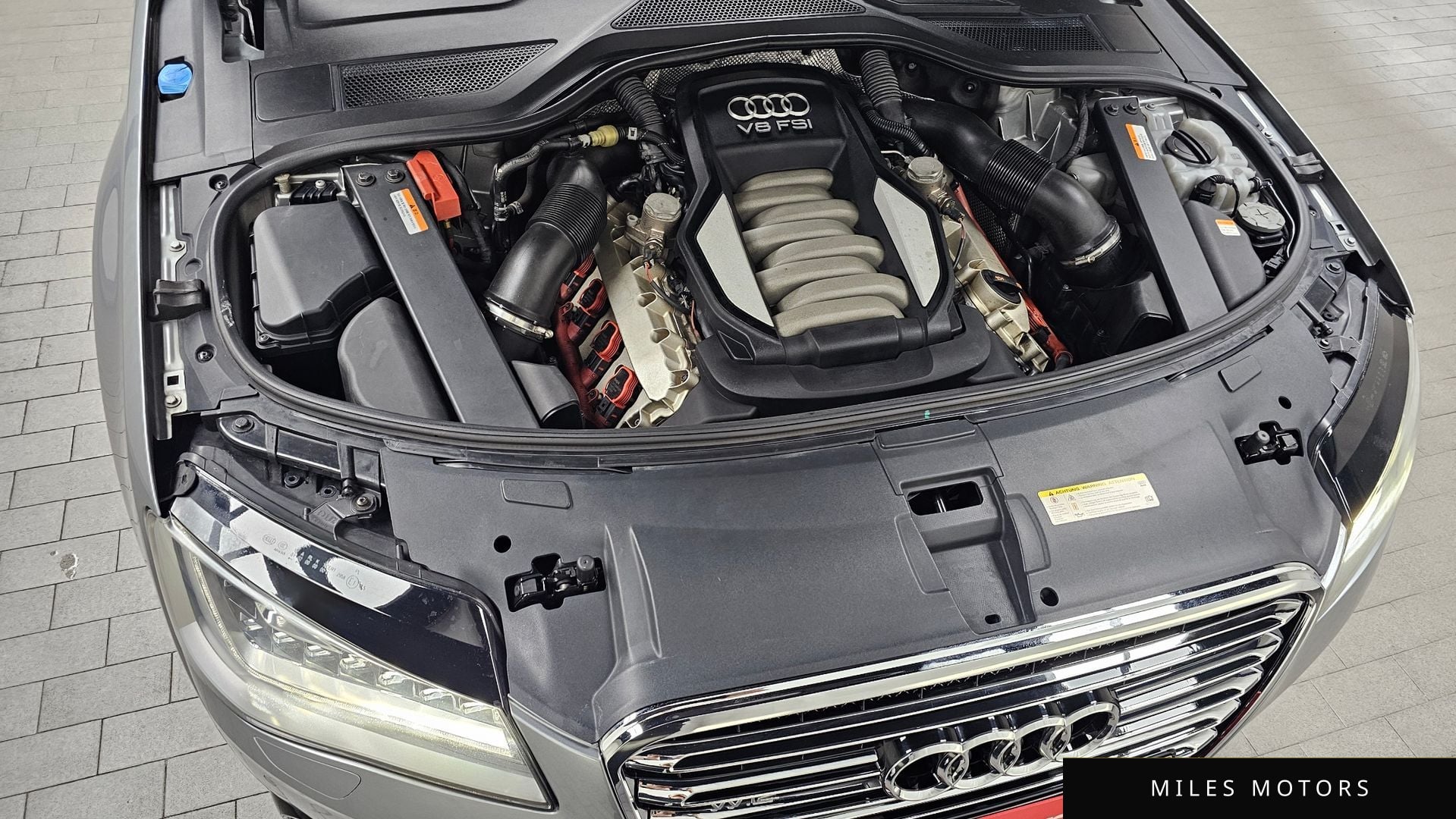 Audi A8 2012 — миниатюра 6