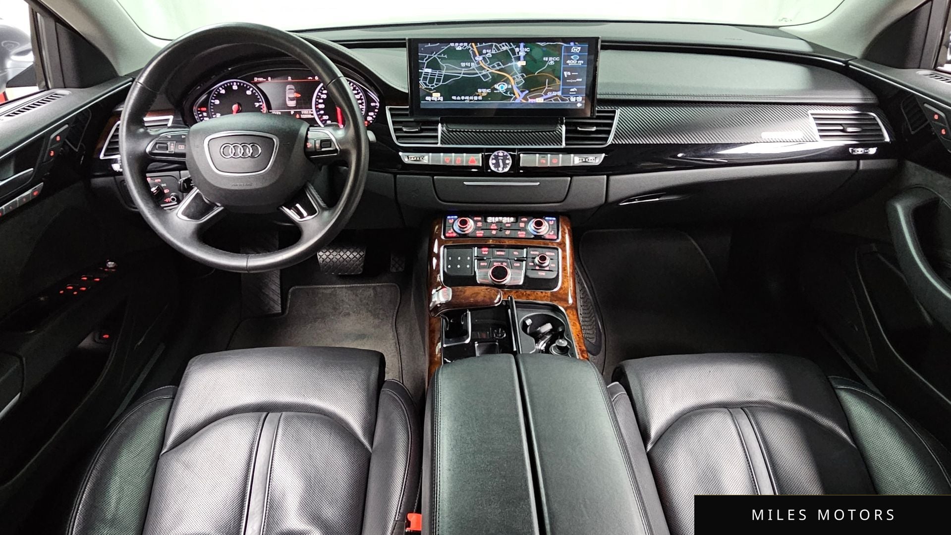 Audi A8 2012 — миниатюра 7
