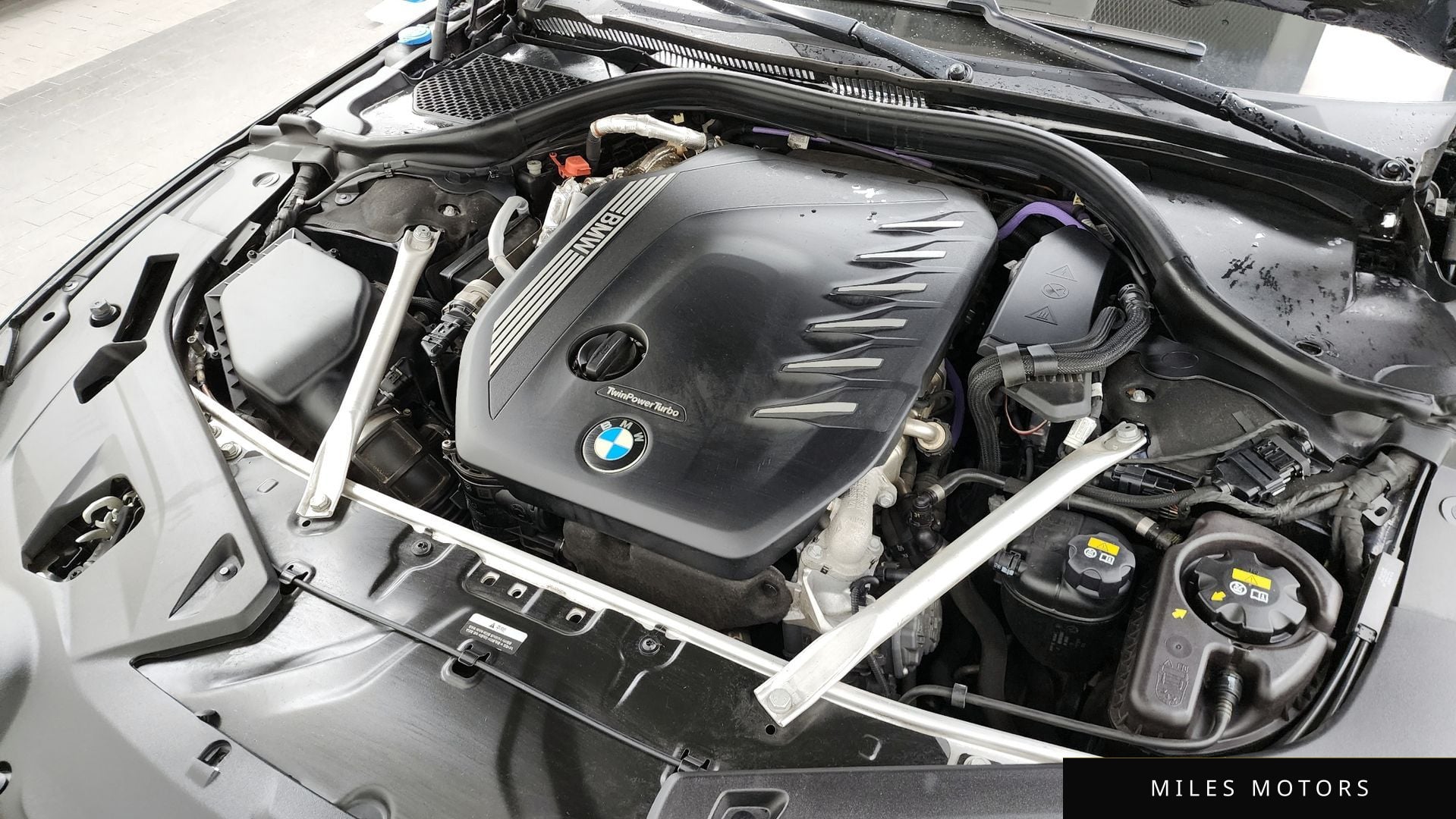 BMW 8 Series (G15) 2022 — миниатюра 6