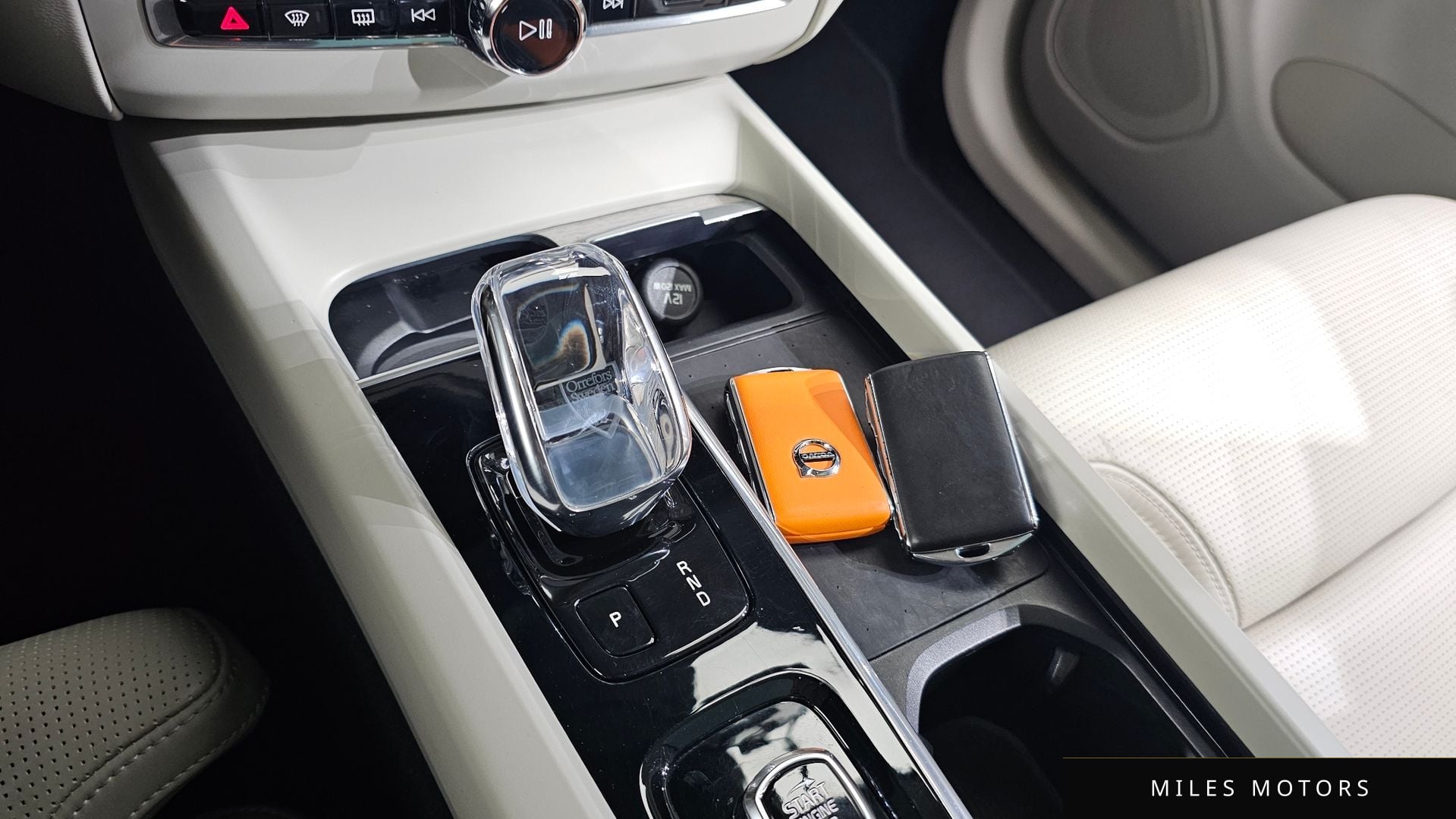 Volvo XC60 2021 — миниатюра 9