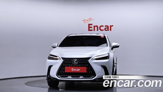 Лексус NX350h 2024 — миниатюра 3