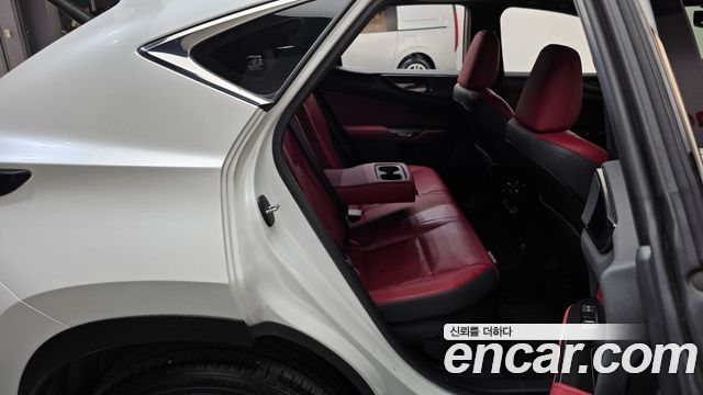 Лексус NX350h 2024 — миниатюра 12