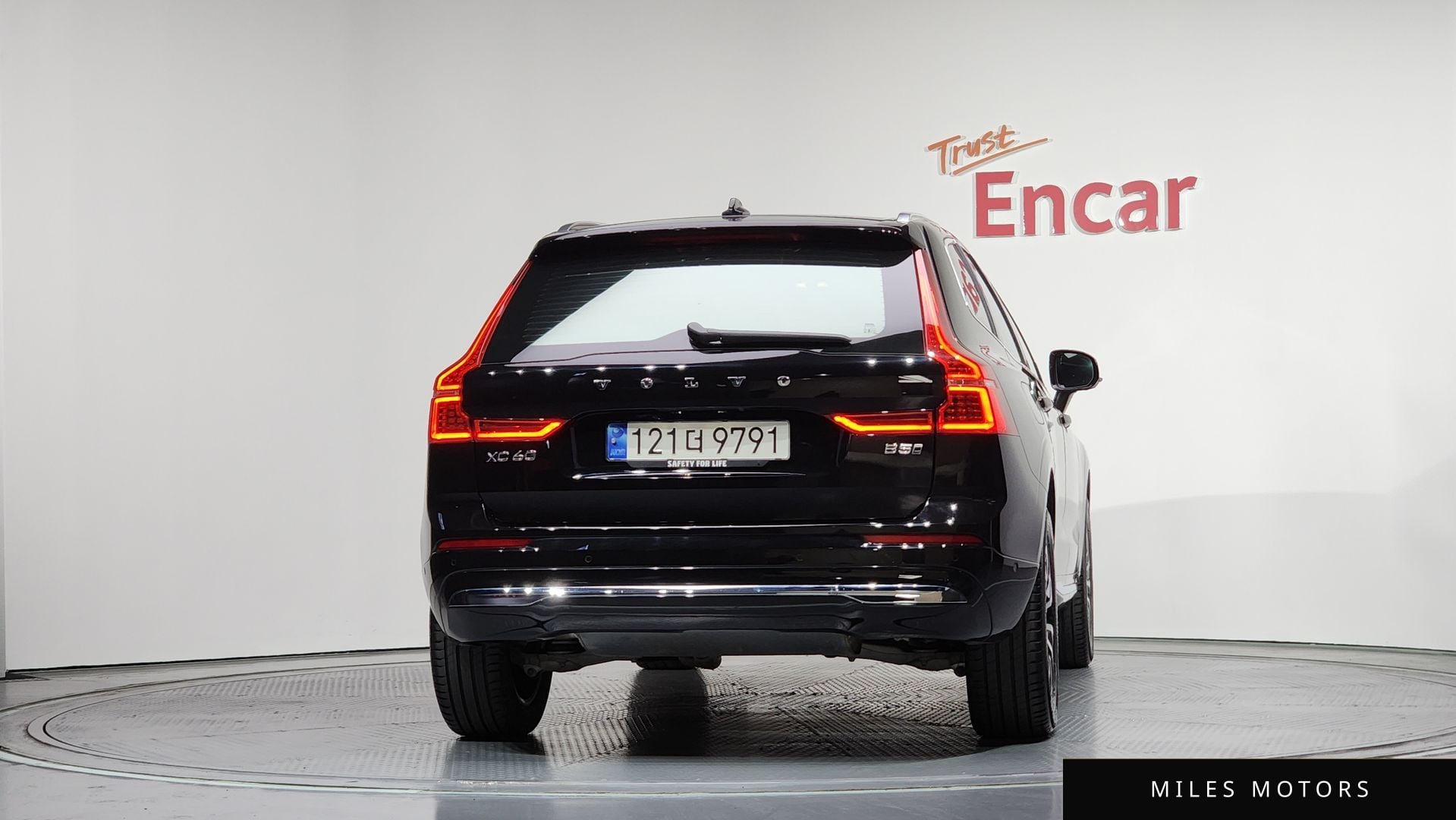 Volvo XC60 2024 — миниатюра 4