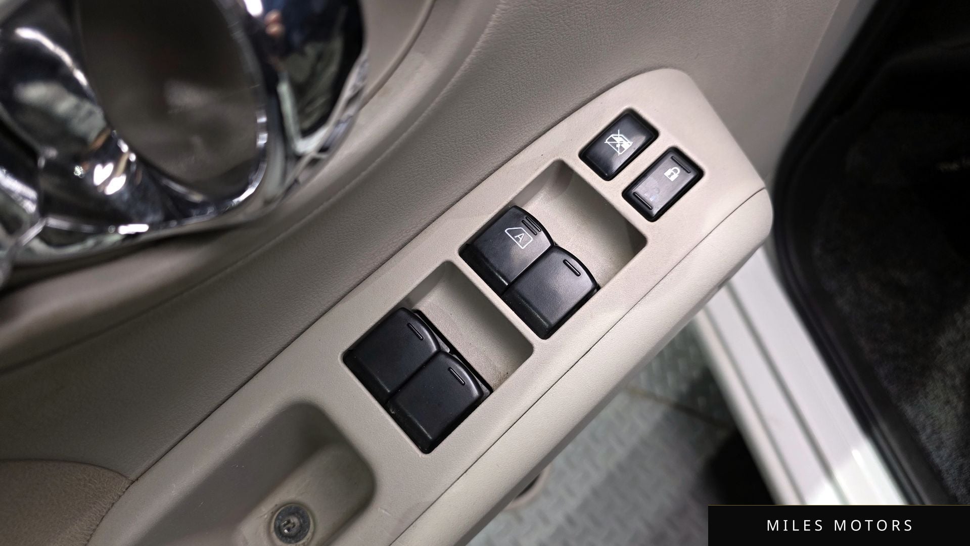 Nissan 큐브 2014 — миниатюра 17