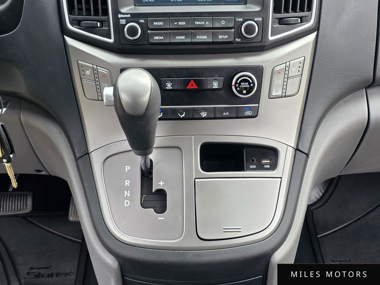 Hyundai 뉴 그랜드 스타렉스 2021 — миниатюра 18