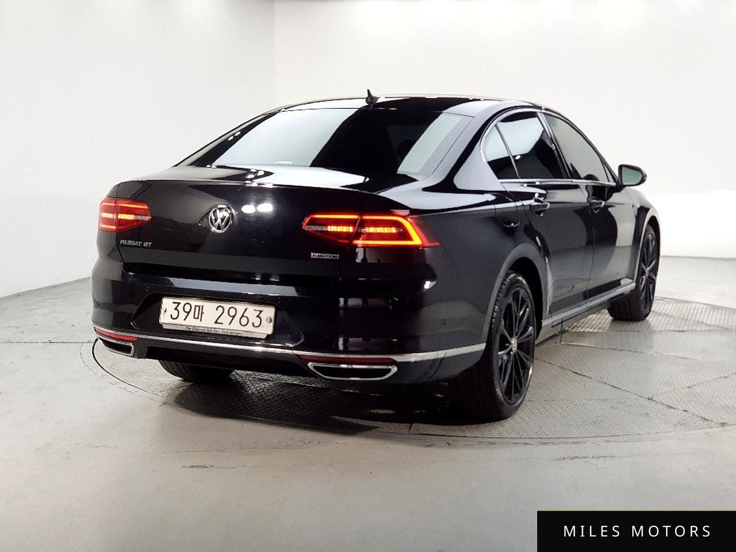 Volkswagen Passat 2018 — миниатюра 4