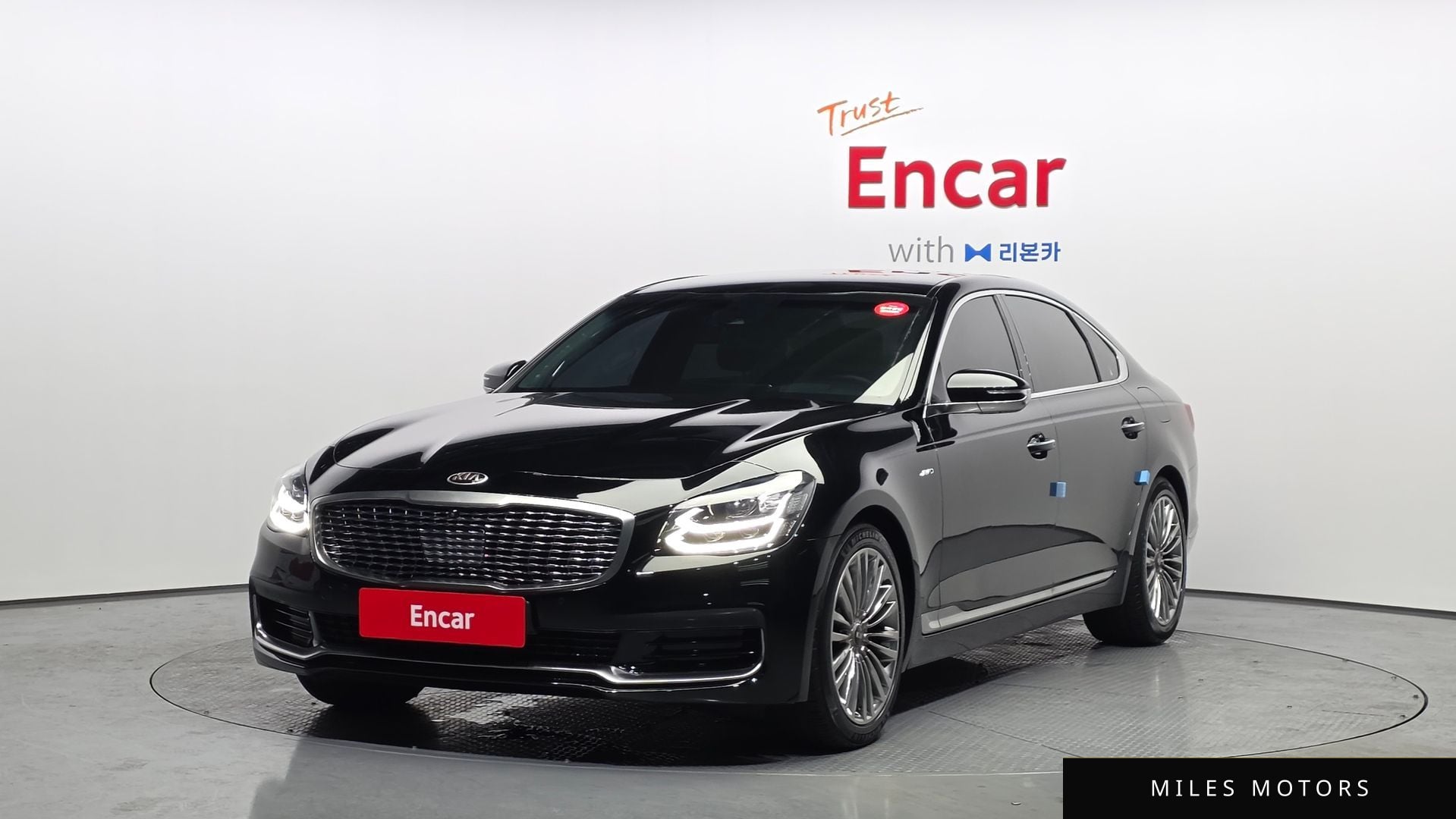 Kia K9 2019 — фото 1 из 12