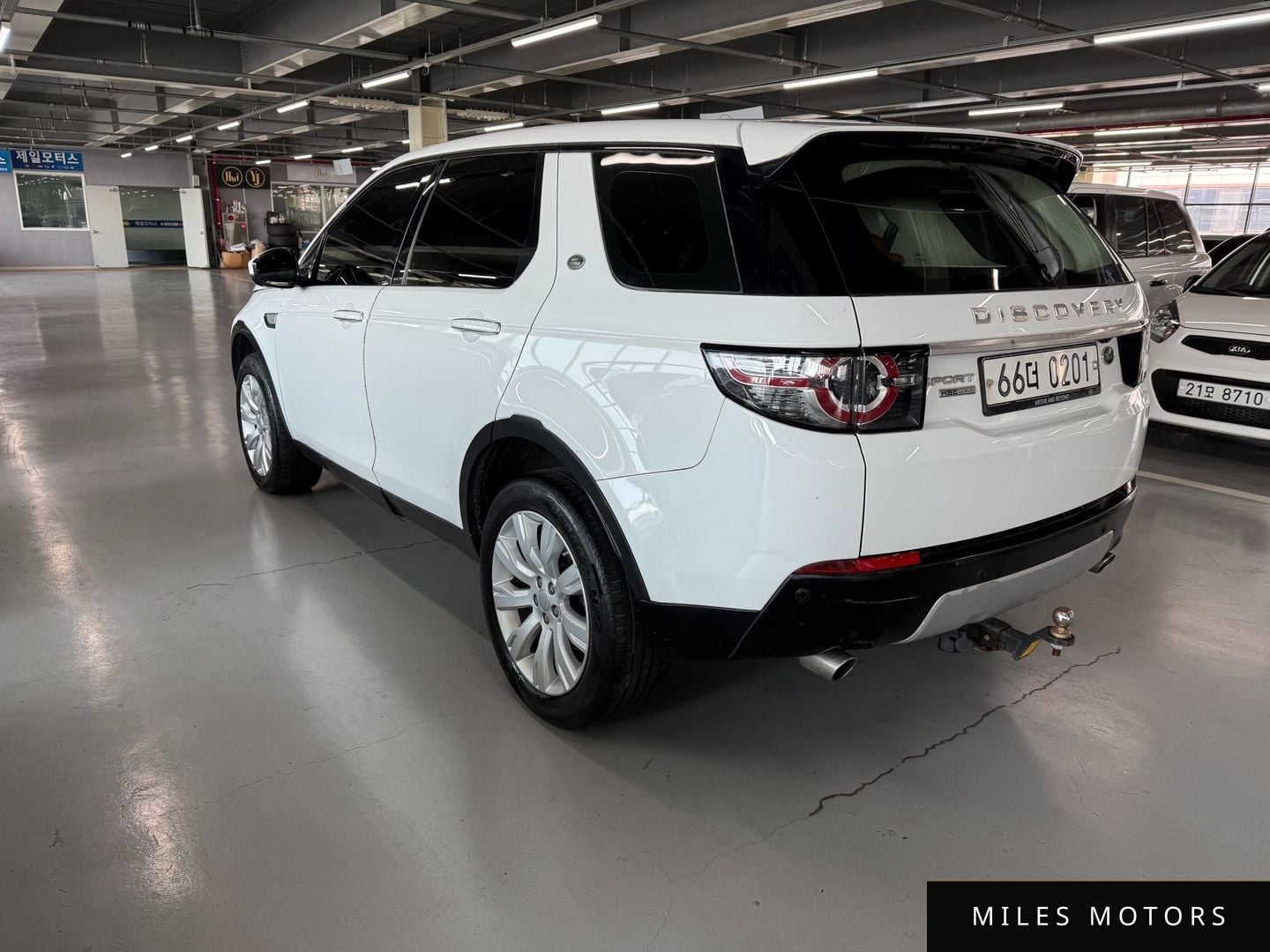 Land Rover Discovery Sport 2016 — миниатюра 5