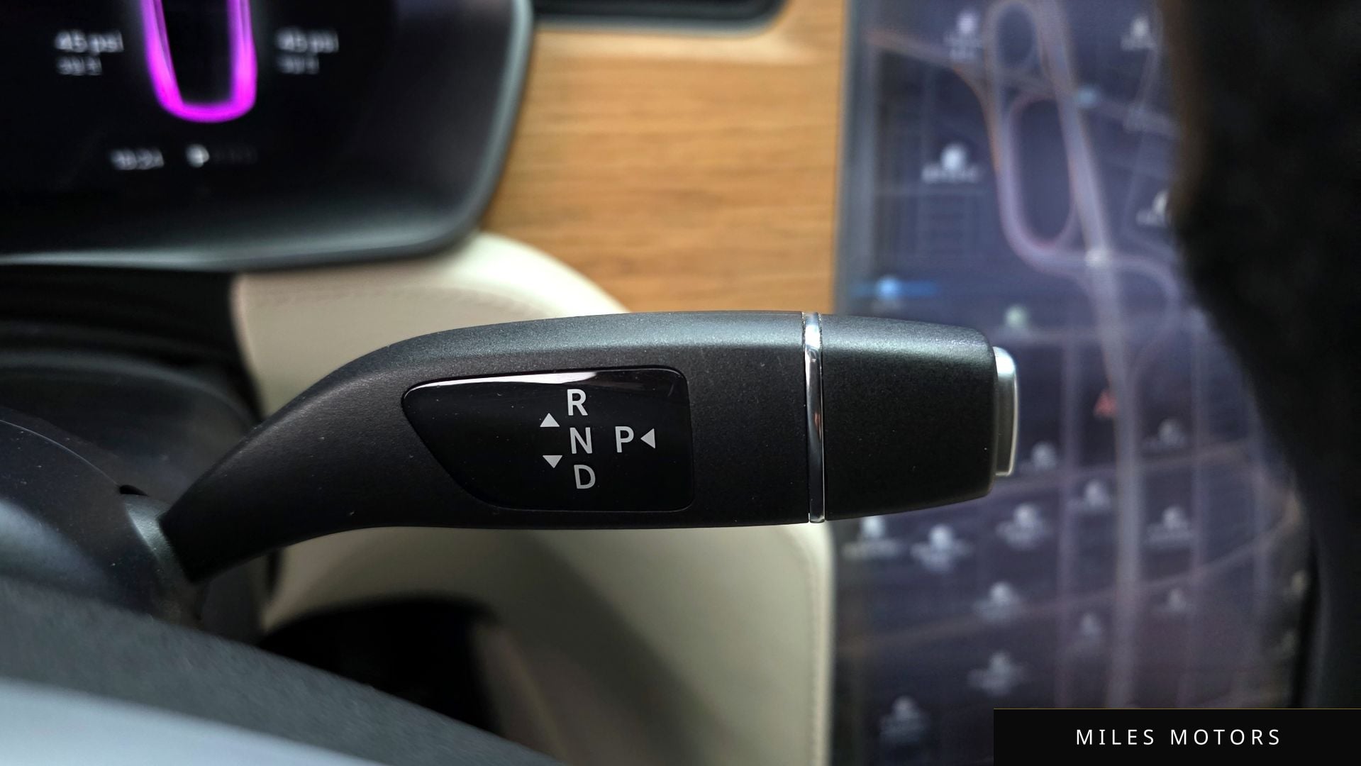 Tesla Model X 2019 — миниатюра 9