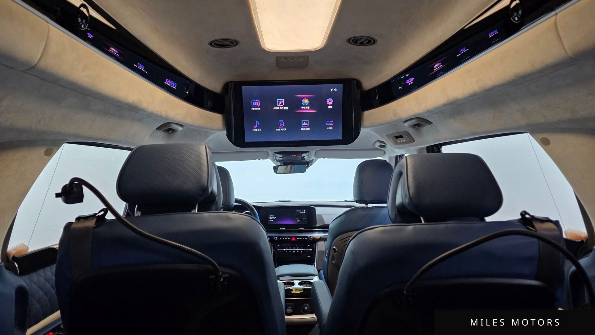Kia Carnival 2021 — миниатюра 17