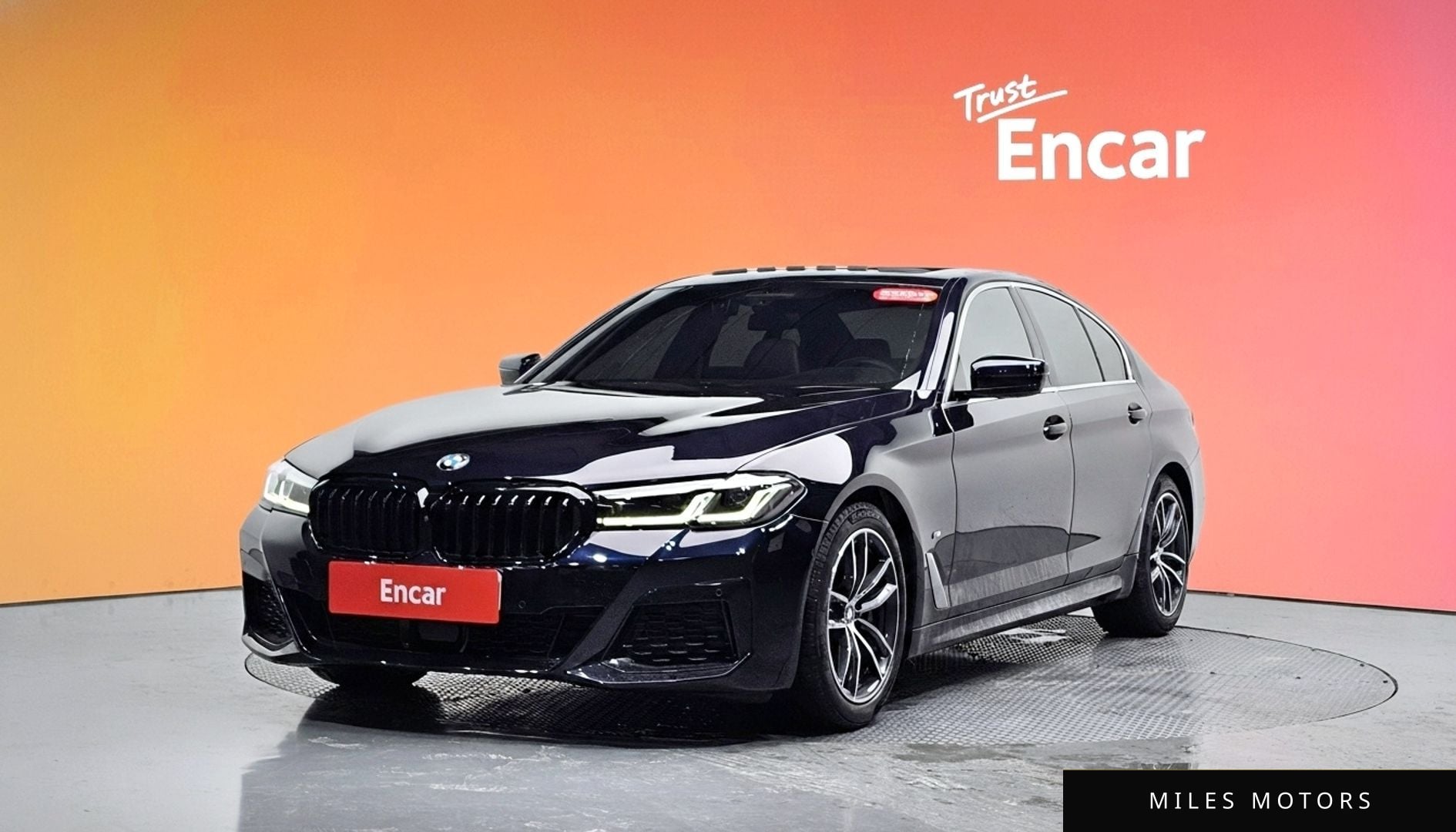 BMW 5 Series (G30) 2023 — миниатюра 10