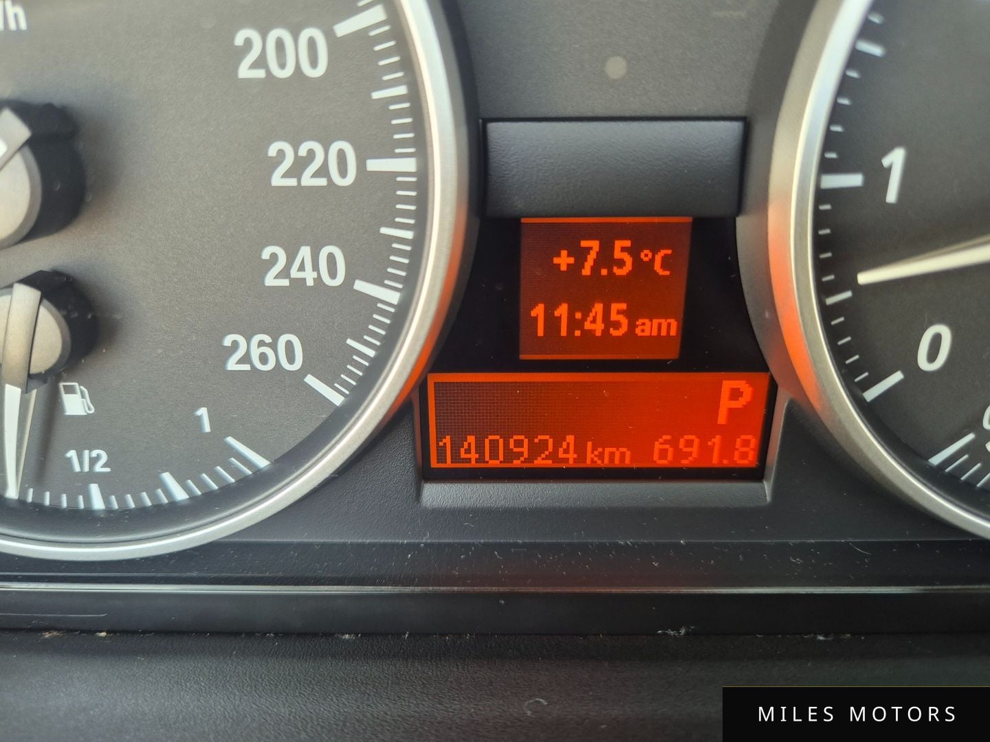 BMW 3 Series (E90) 2011 — миниатюра 14