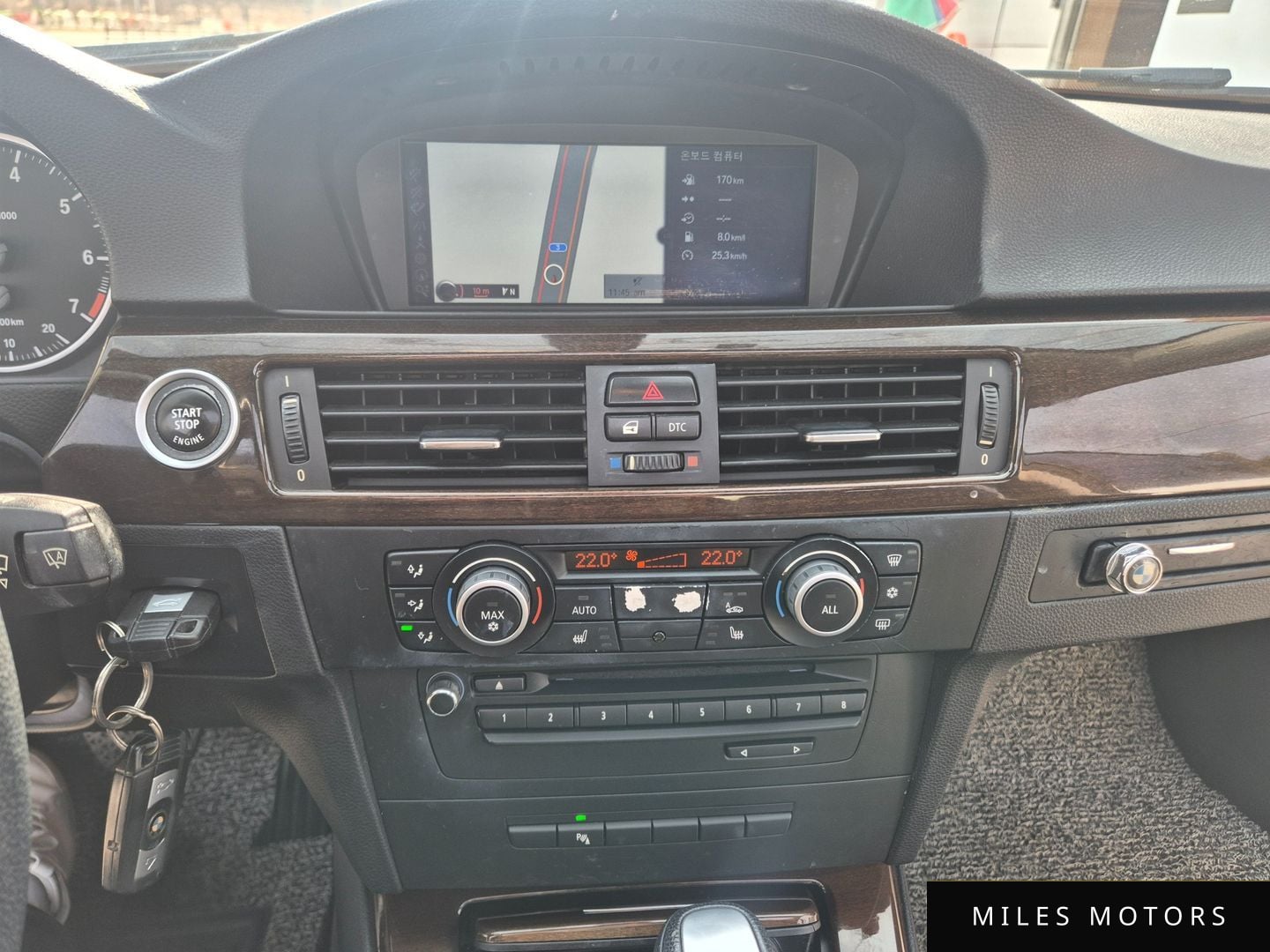 BMW 3 Series (E90) 2011 — миниатюра 15